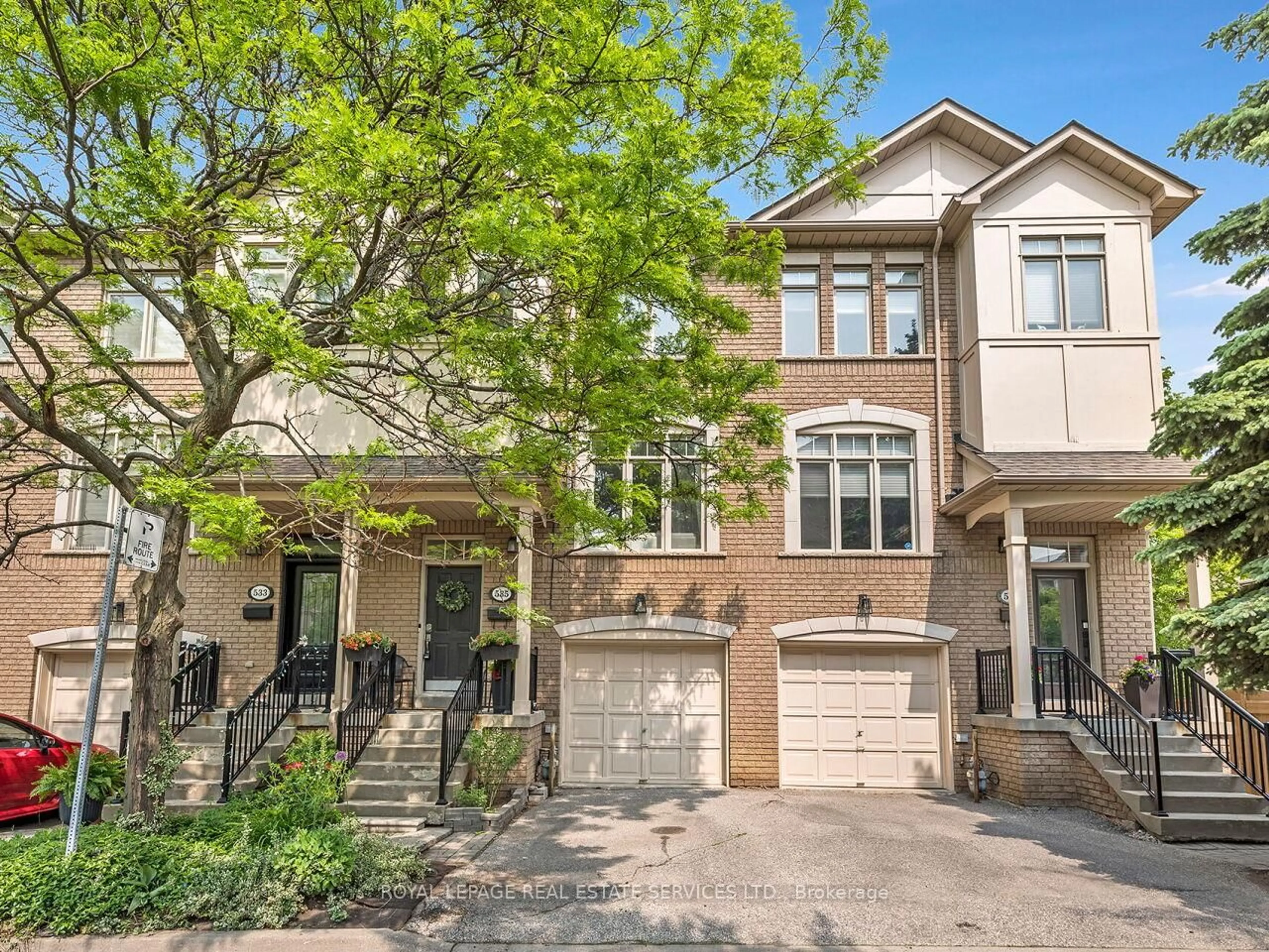 Home with brick exterior material, street for 535 Oxford St, Toronto Ontario M8Y 4H2