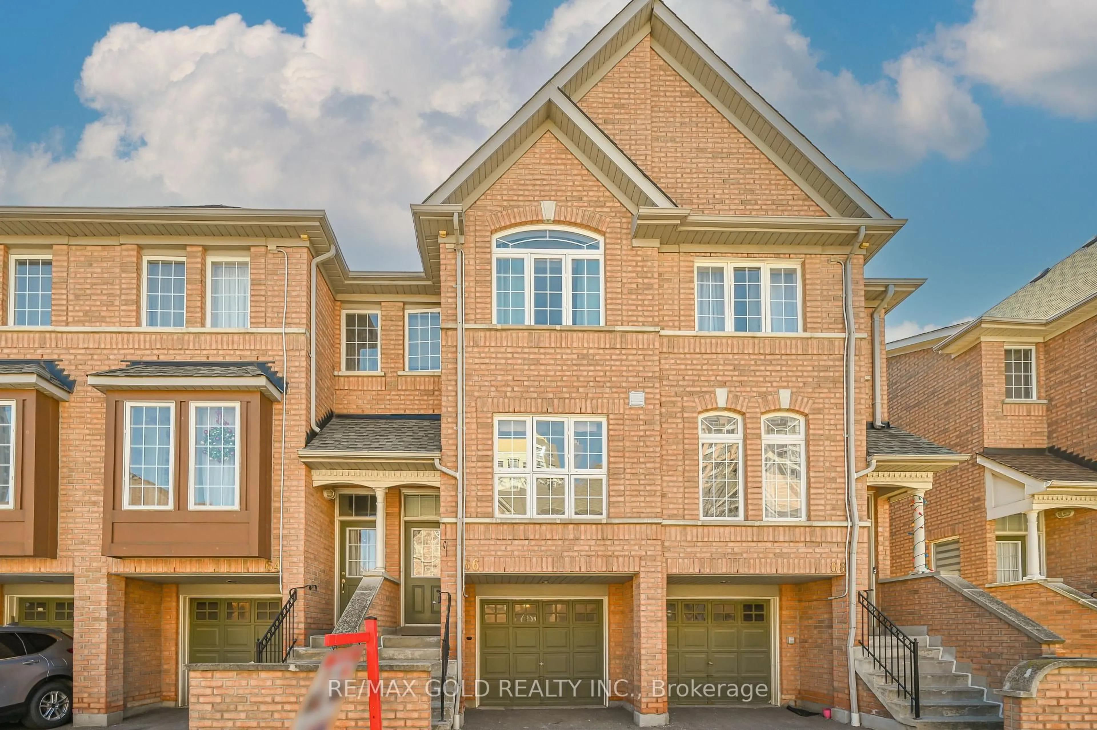 Home with brick exterior material, street for 50 Strathaven Dr #66, Mississauga Ontario L5R 4E7