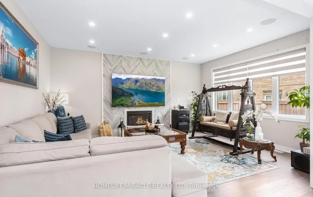 Additional property image - 35 Farringdon Cres