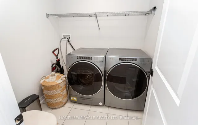 Additional property image - 35 Farringdon Cres