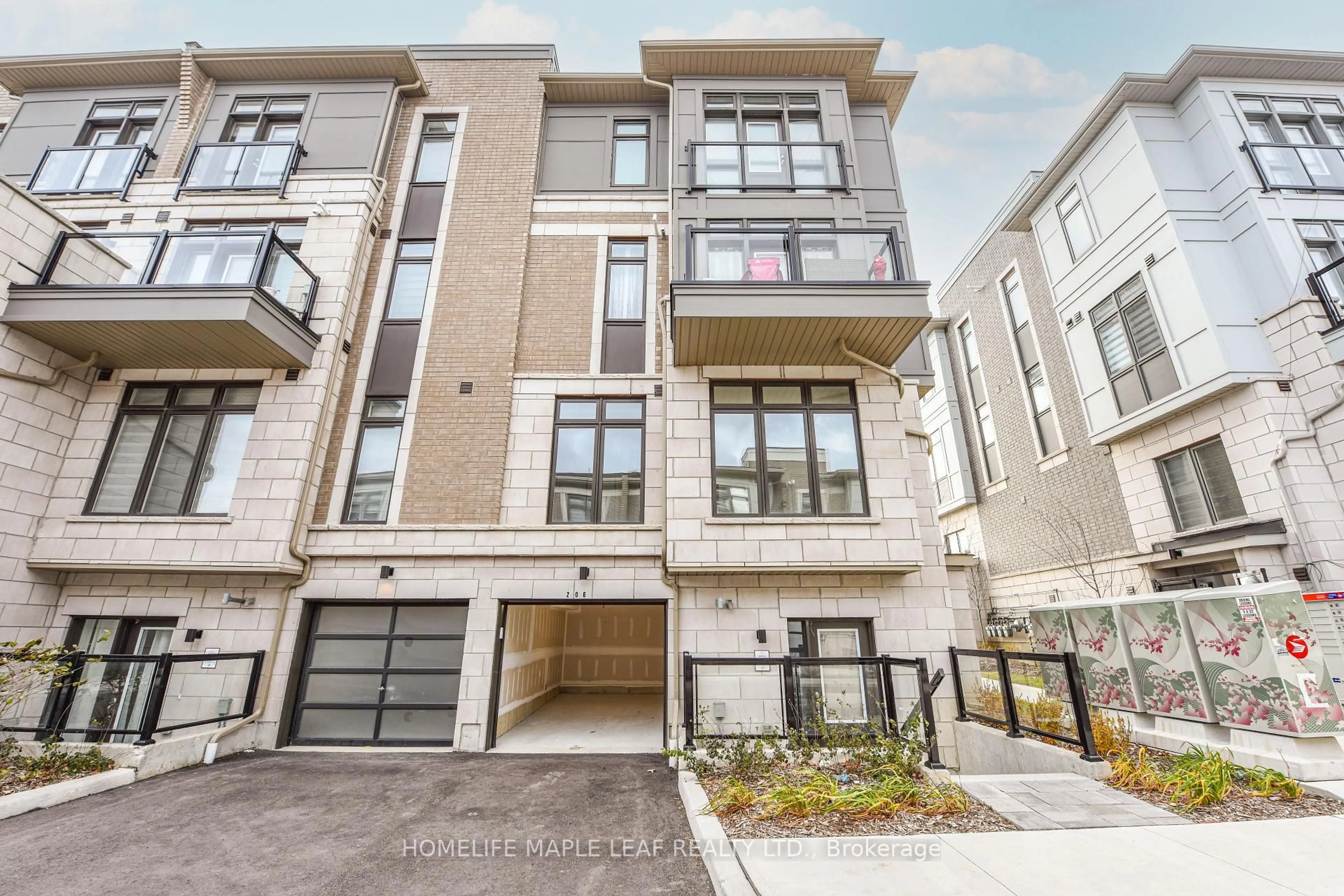 Home with brick exterior material, street for 206-30 Halliford Pl, Brampton Ontario L6P 4R1