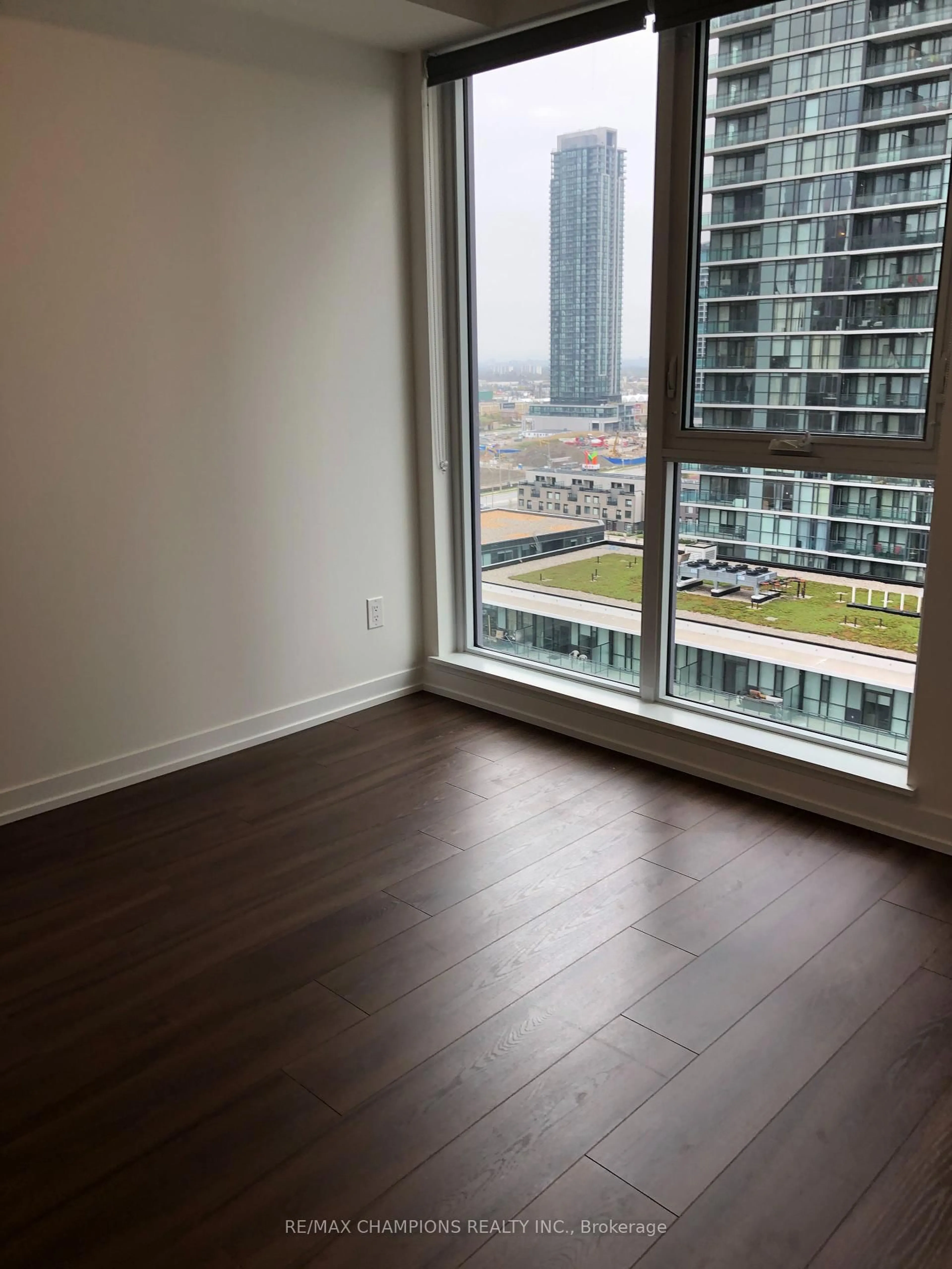 A pic of a room for 4065 Confederation Pkwy #1402, Mississauga Ontario L5B 0L4