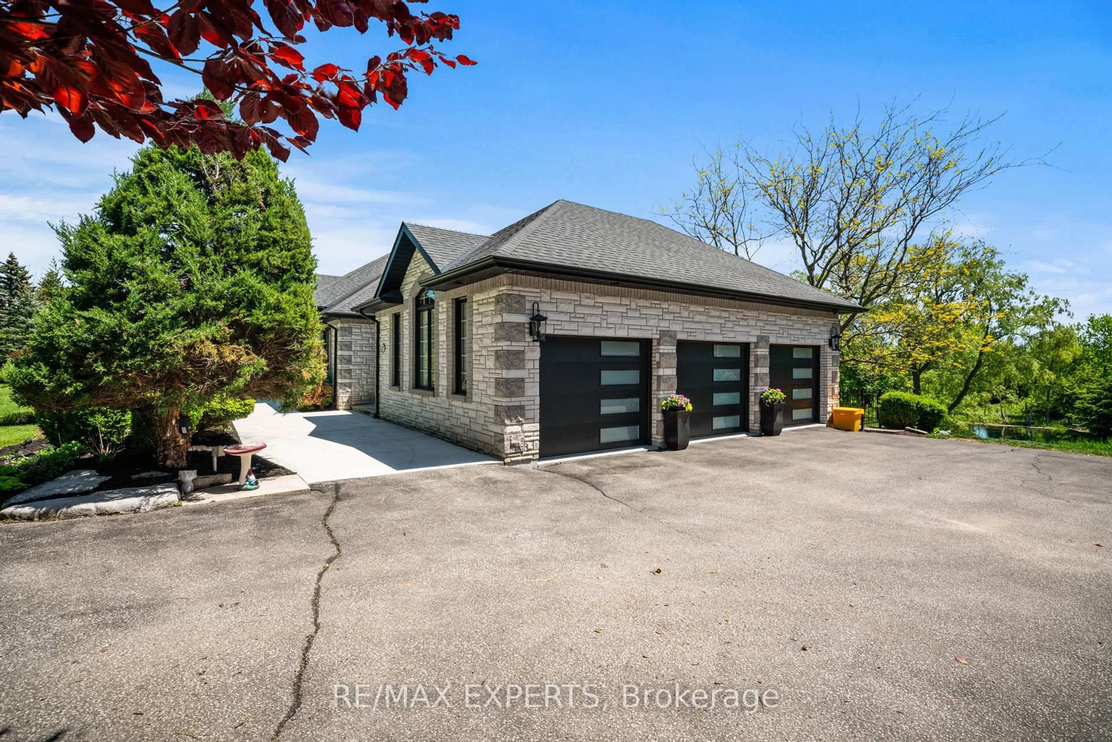 Unknown for 7 Bruno Ridge Dr, Caledon Ontario L7E 0B7