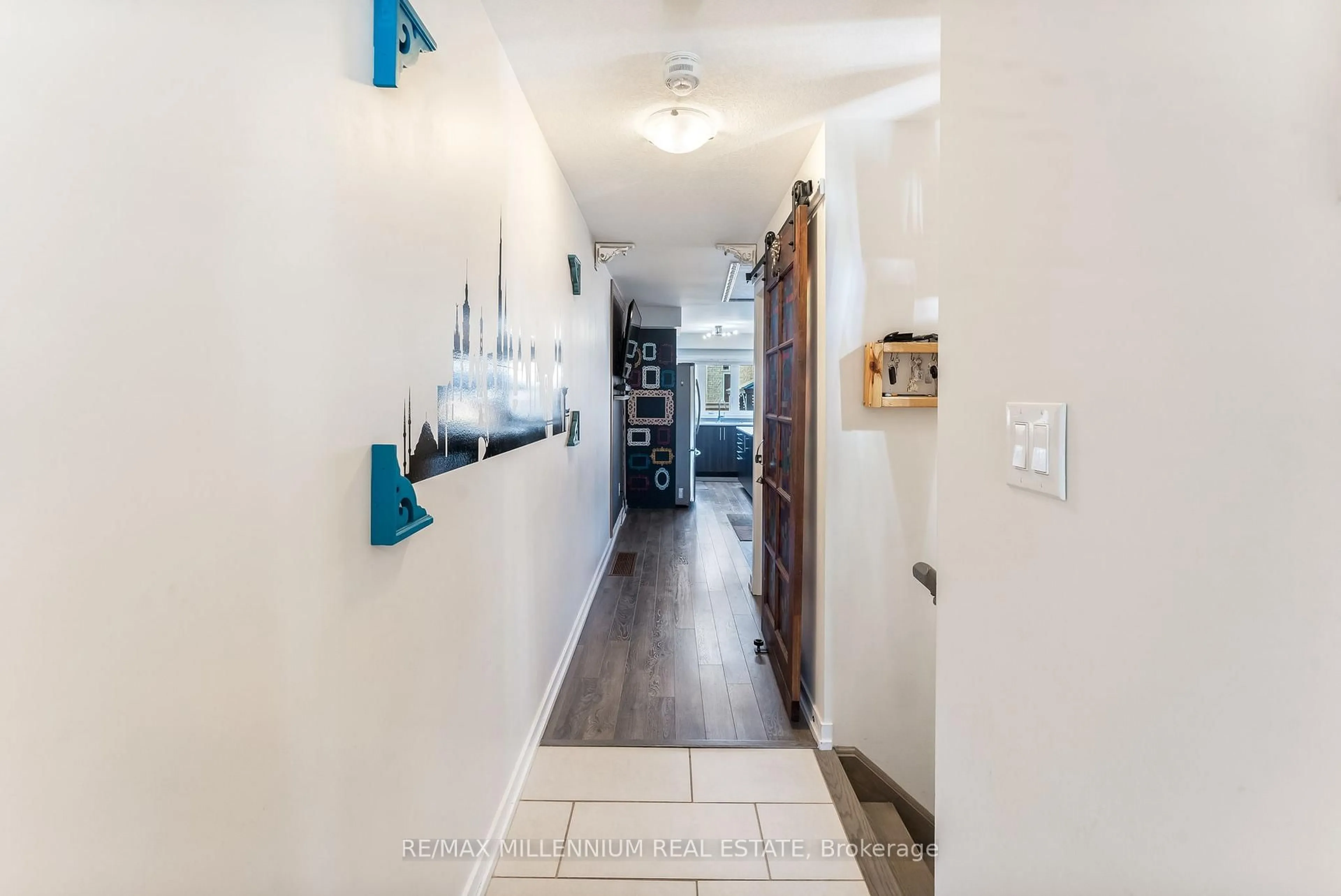 Indoor entryway for 494 Queen Mary Dr, Brampton Ontario L7A 4N3