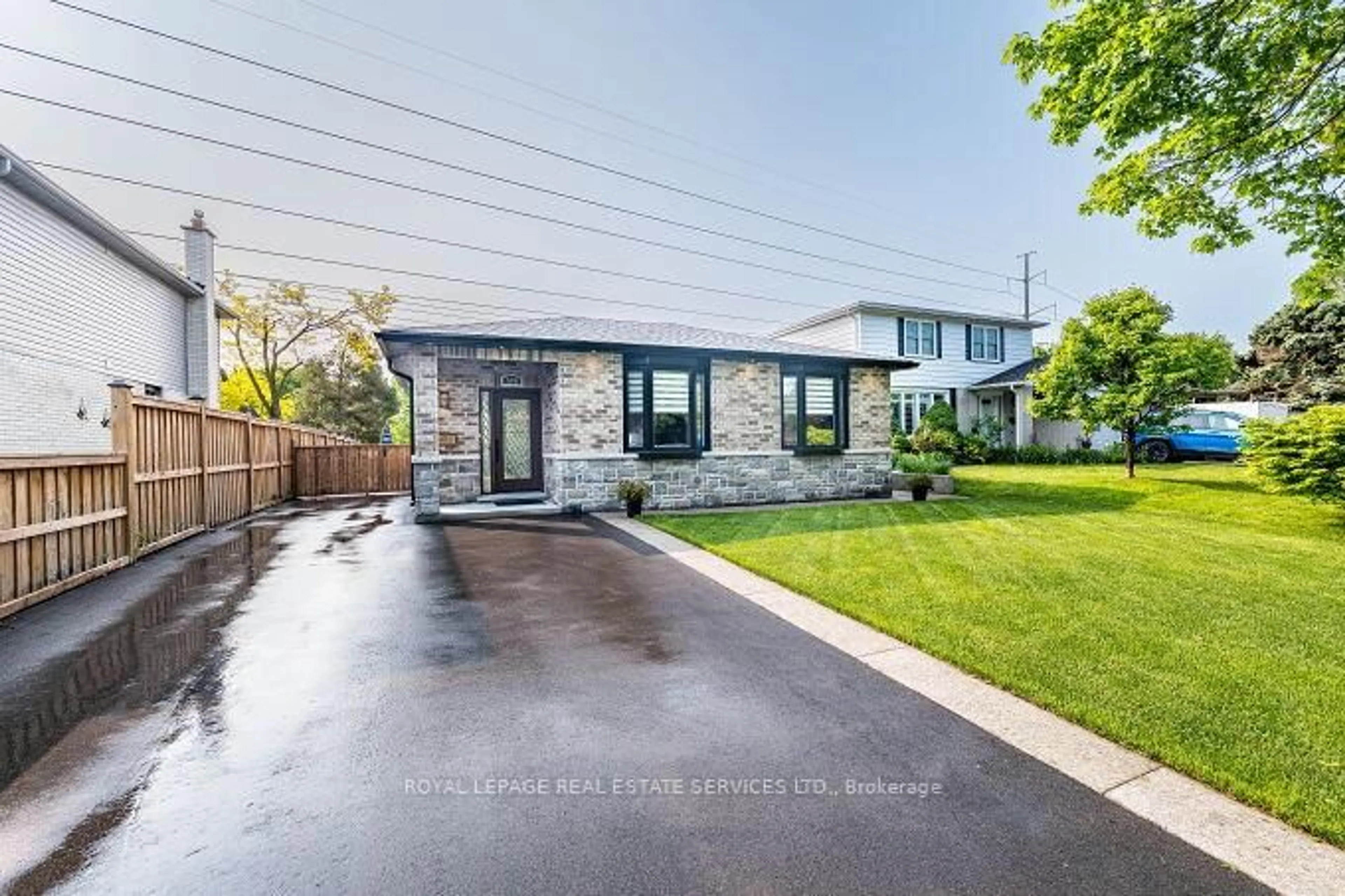 Unknown for 500 Chantenay Dr, Mississauga Ontario L5A 1G2