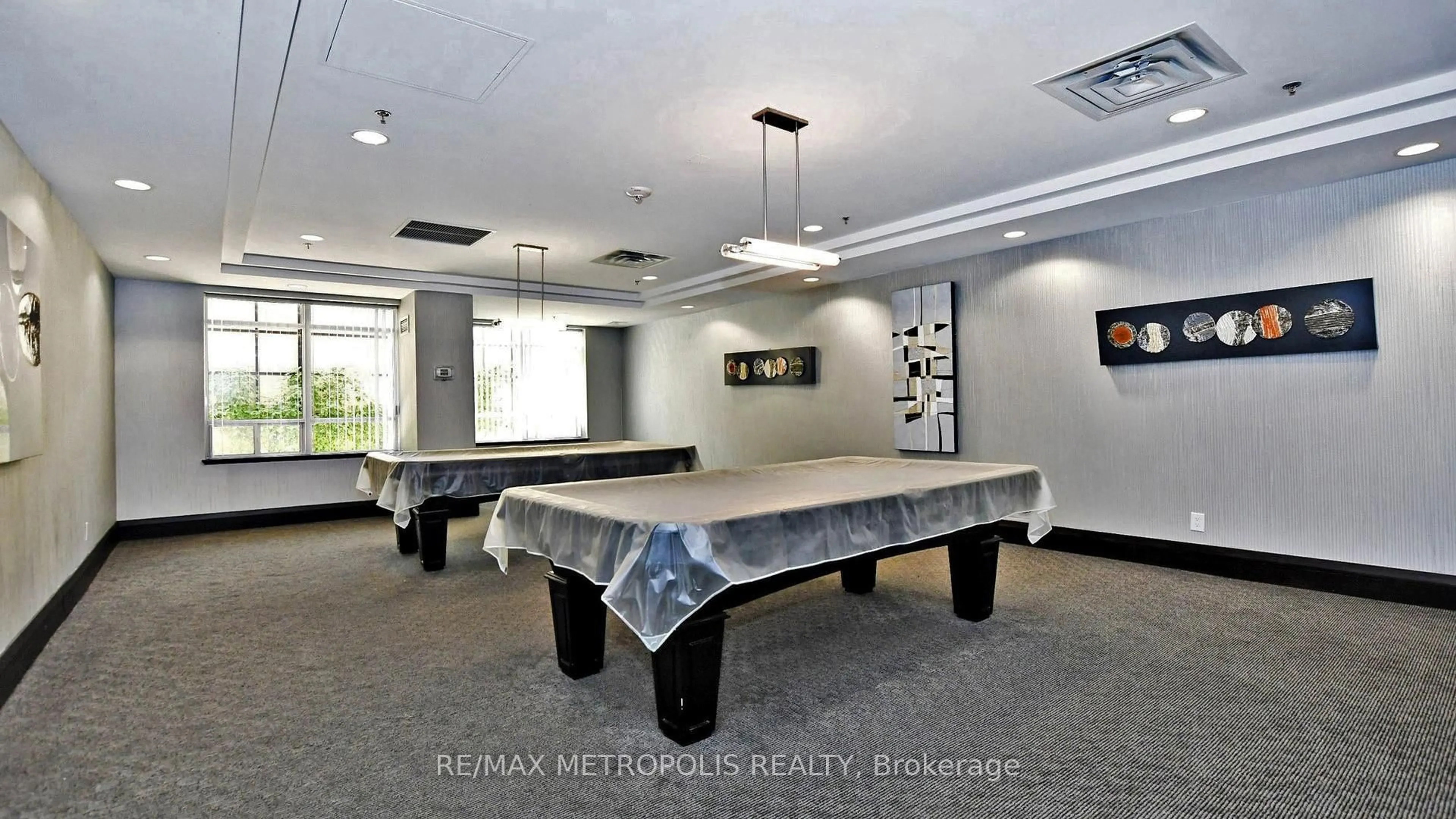 Unknown for 75 King St #1512, Mississauga Ontario L5A 4G5