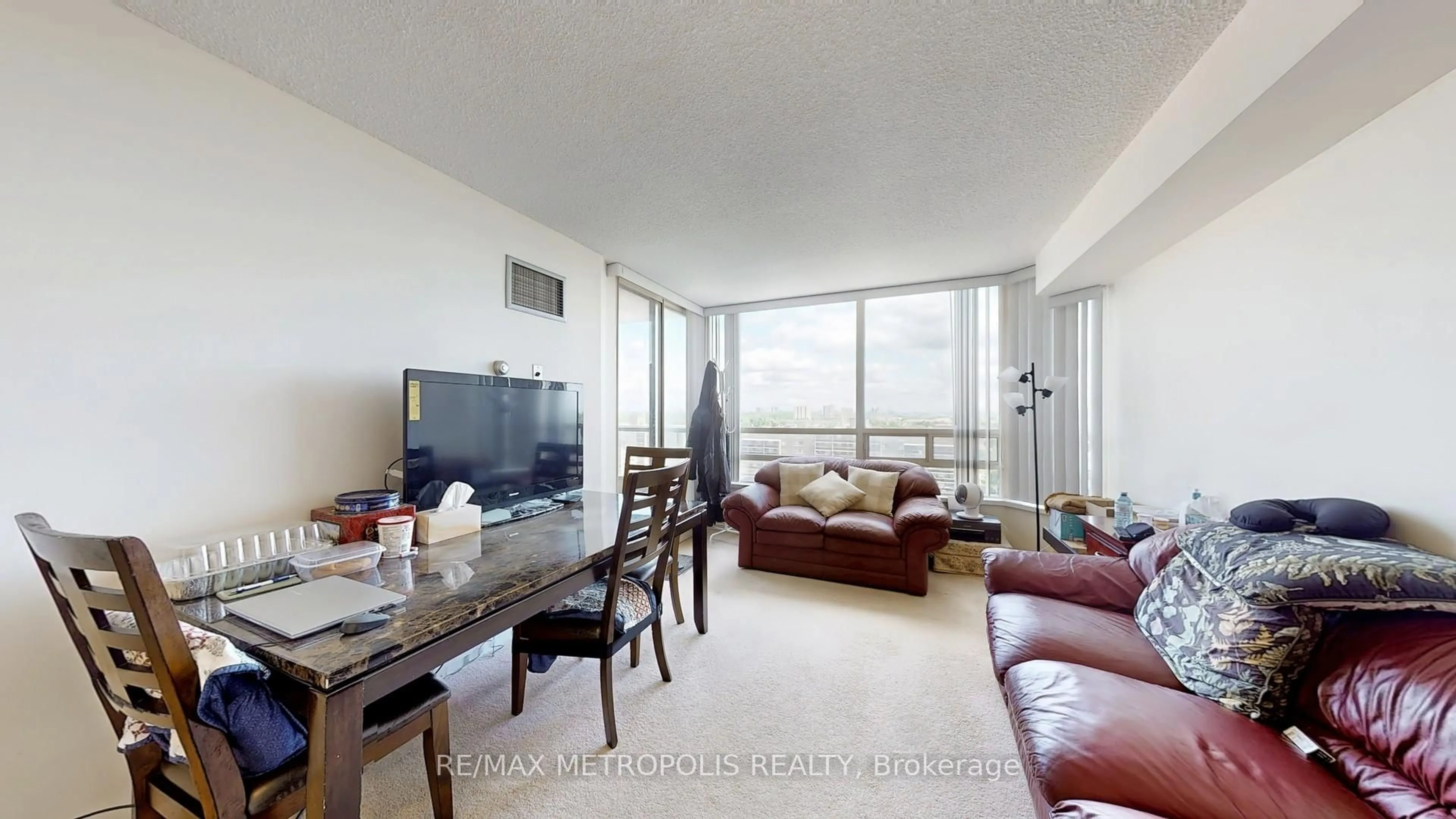 Living room with furniture, unknown for 75 King St #1703, Mississauga Ontario L5A 4G5