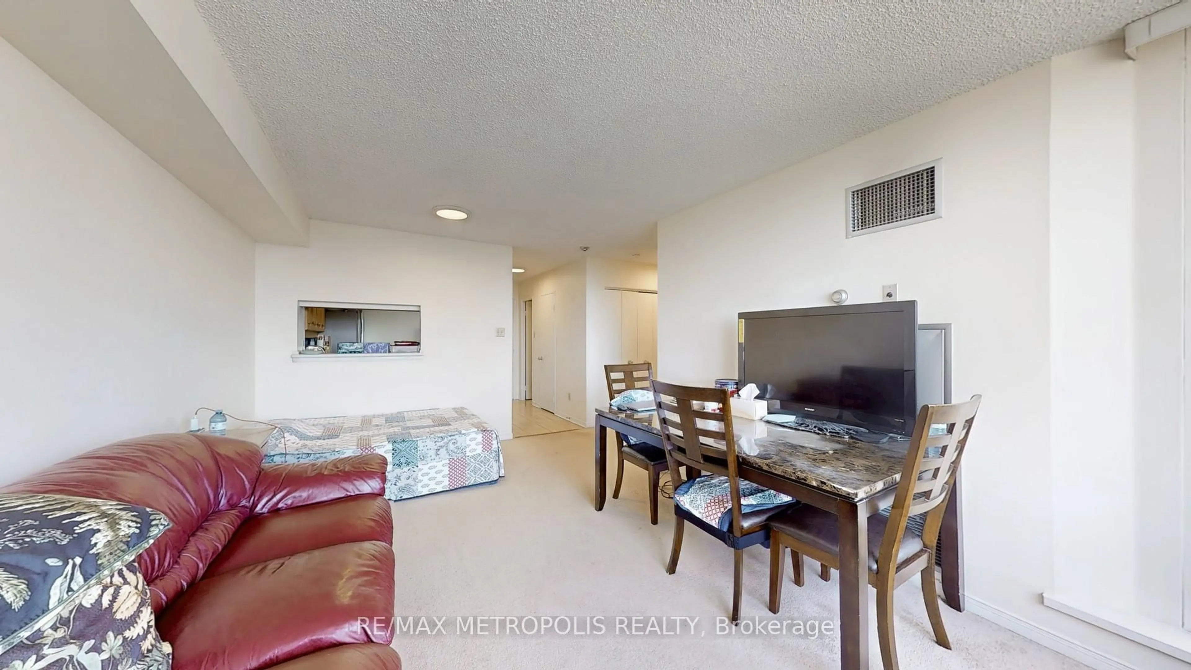 Living room with furniture, unknown for 75 King St #1703, Mississauga Ontario L5A 4G5