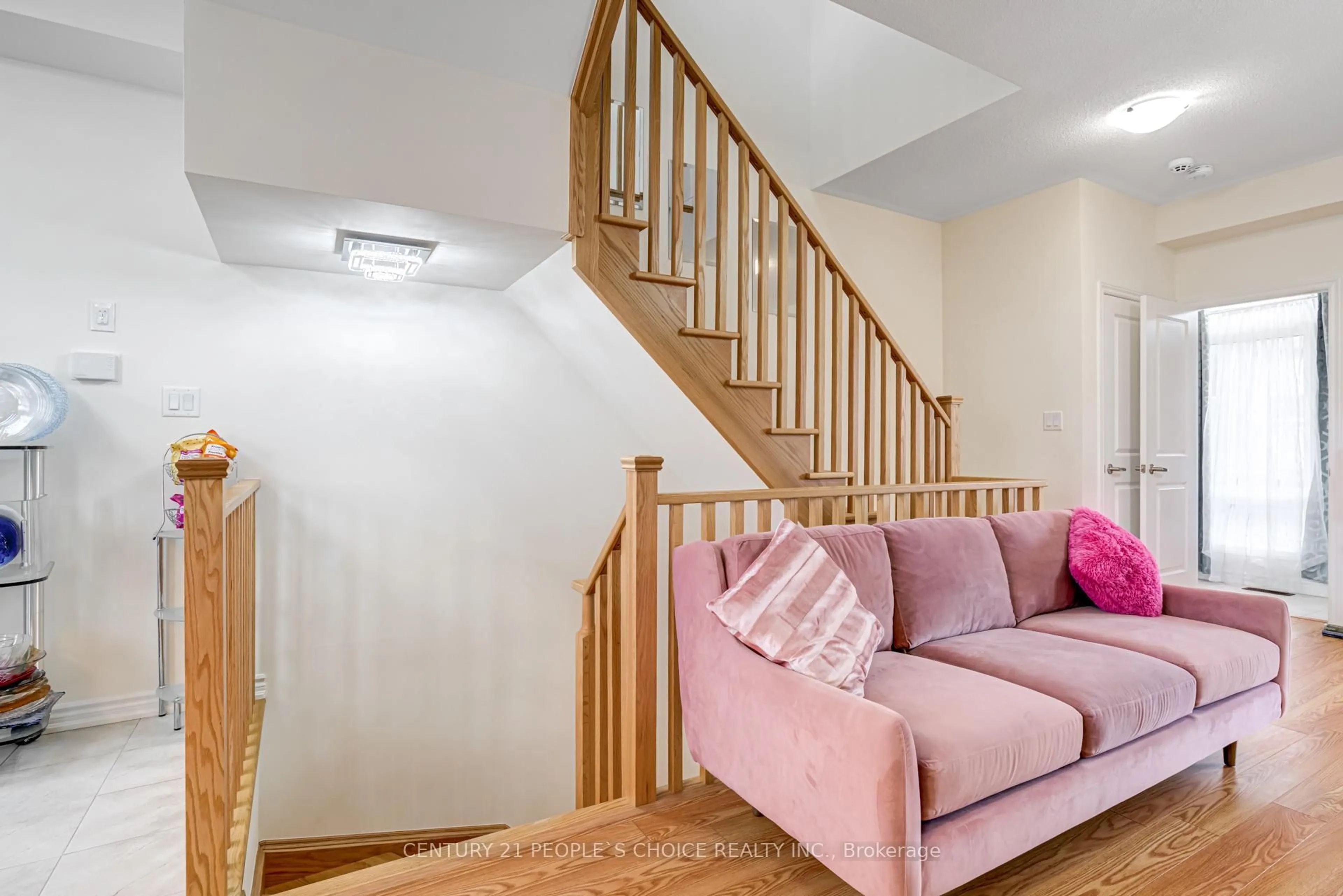 Stairs for 40 Purple Sage Dr, Brampton Ontario L6P 4N9