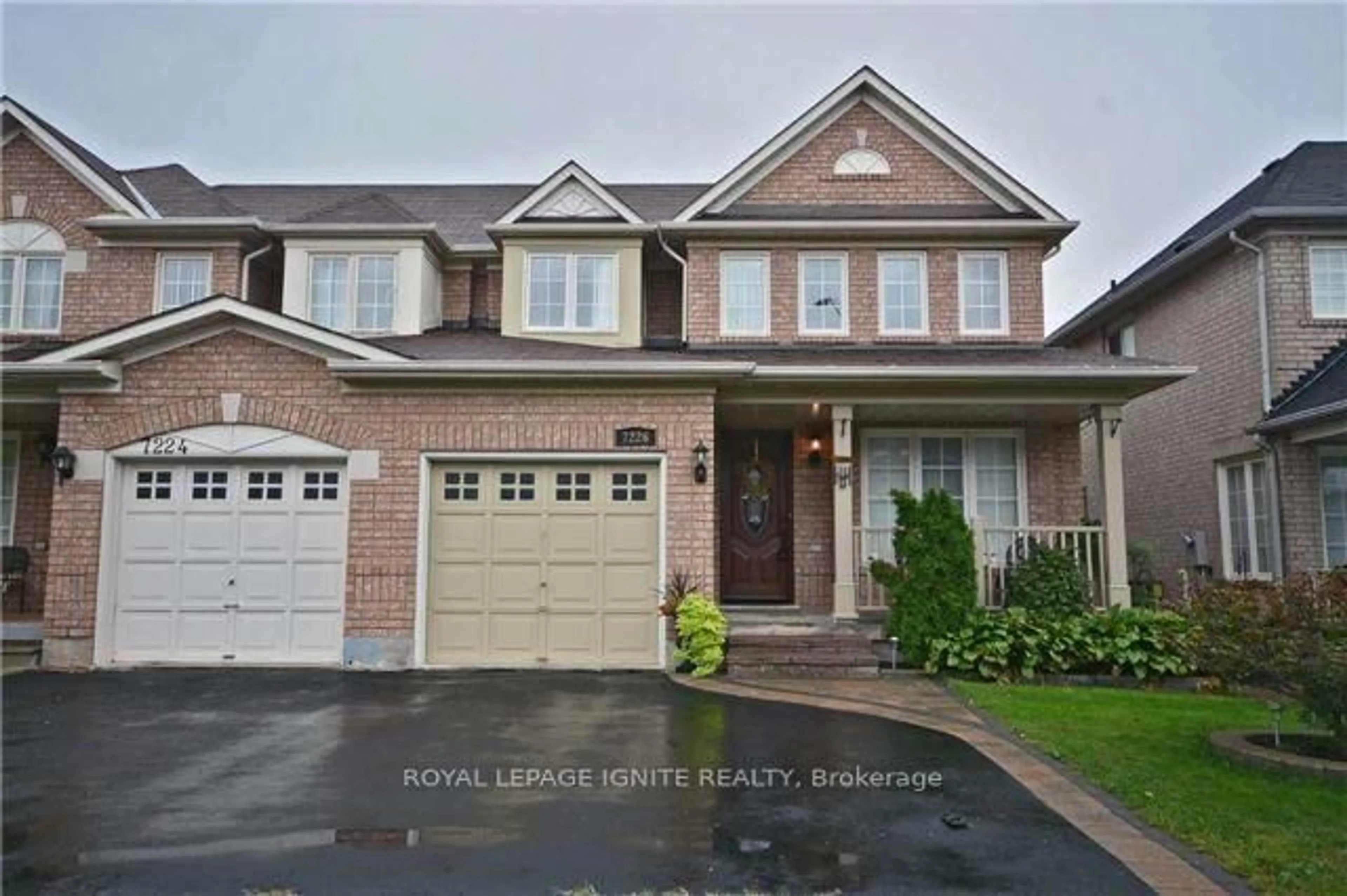 Home with brick exterior material, street for 7226 Torrisdale Lane, Mississauga Ontario L5N 7Y8
