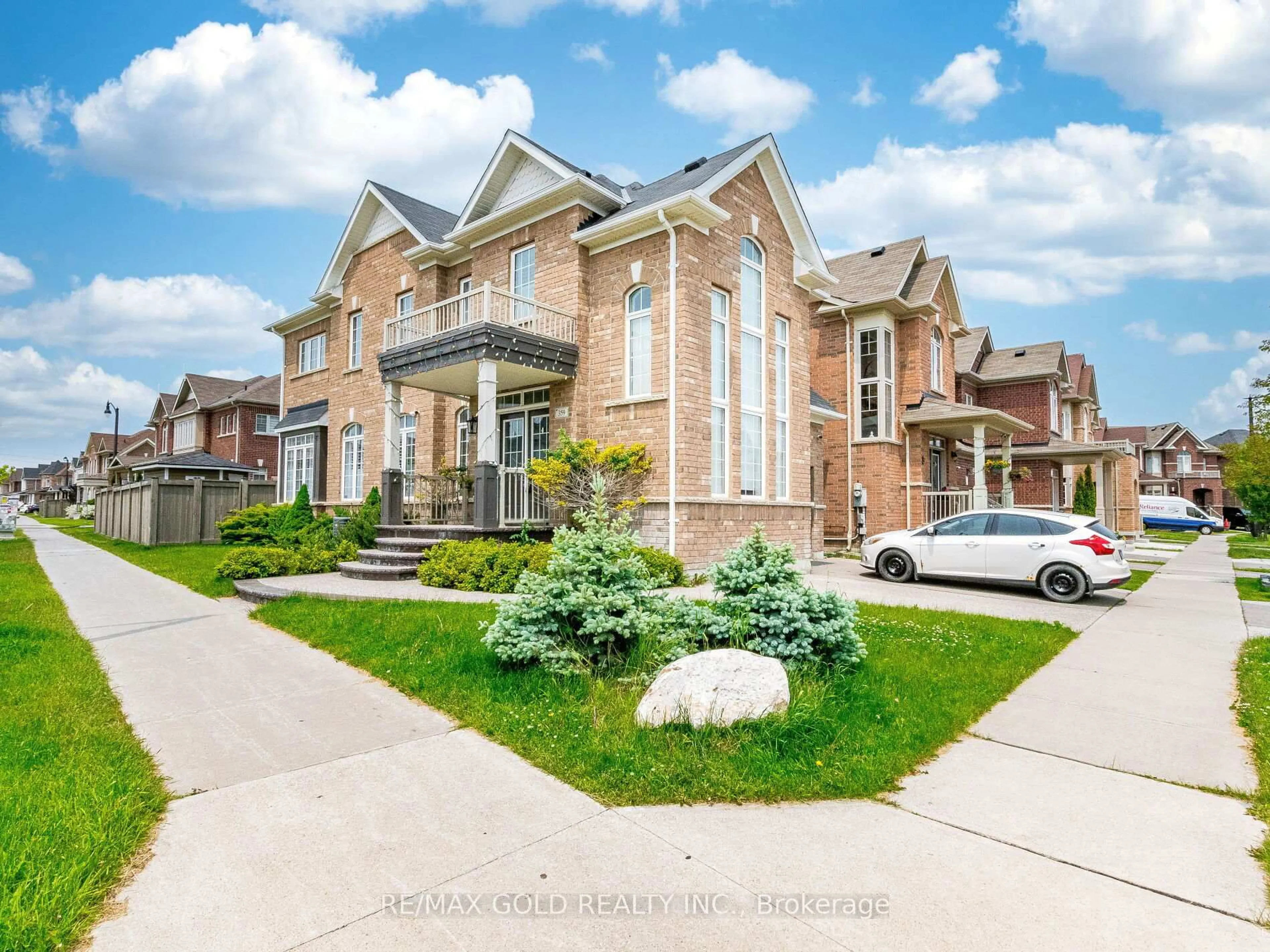 Home with brick exterior material, street for 359 Robert Parkinson Dr, Brampton Ontario L7A 4C9