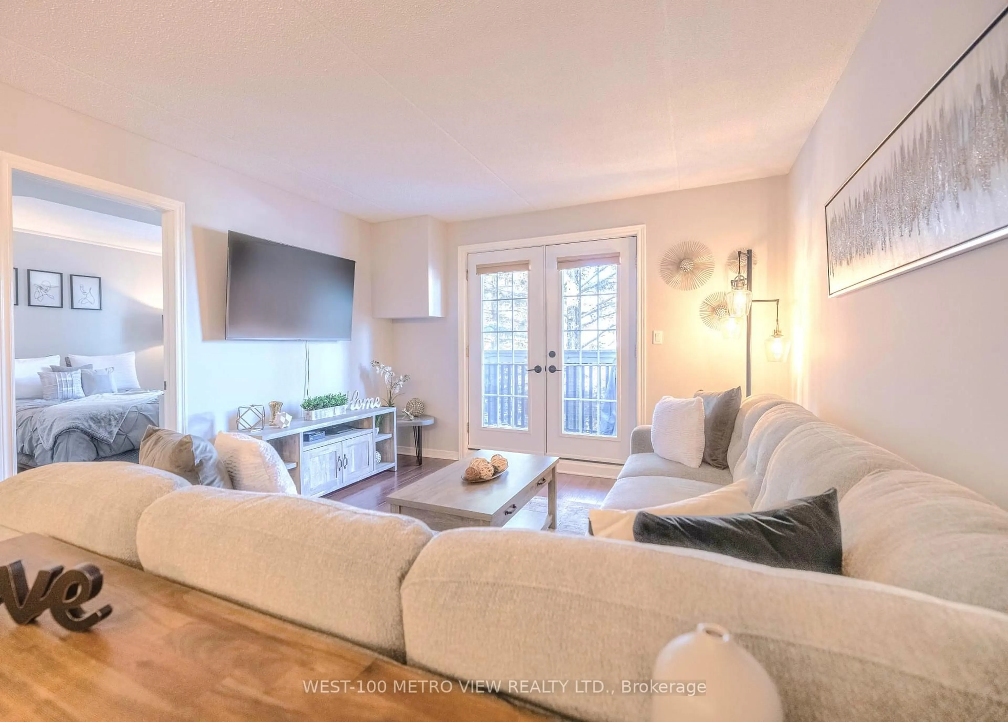 Living room with furniture, unknown for 2040 Cleaver Ave #209, Burlington Ontario L7M 4C4