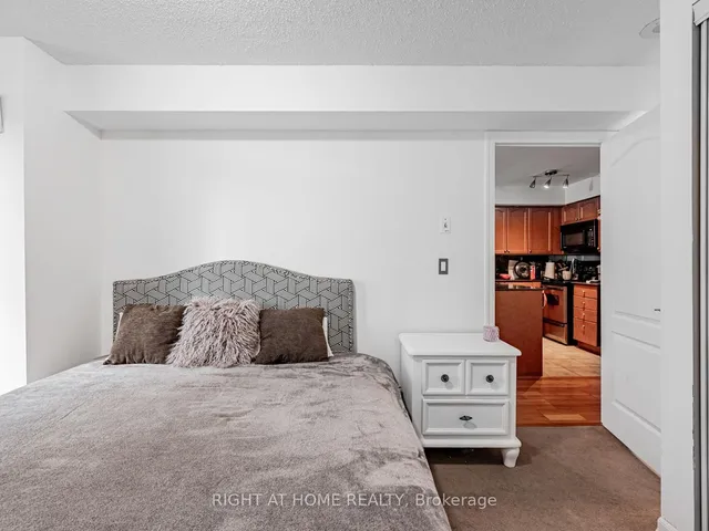 Additional image 16 of 2119 Lakeshore Blvd Unit 318