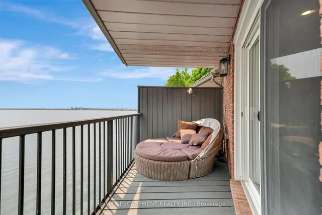Additional property image - 2136 Old Lakeshore Rd Unit 3