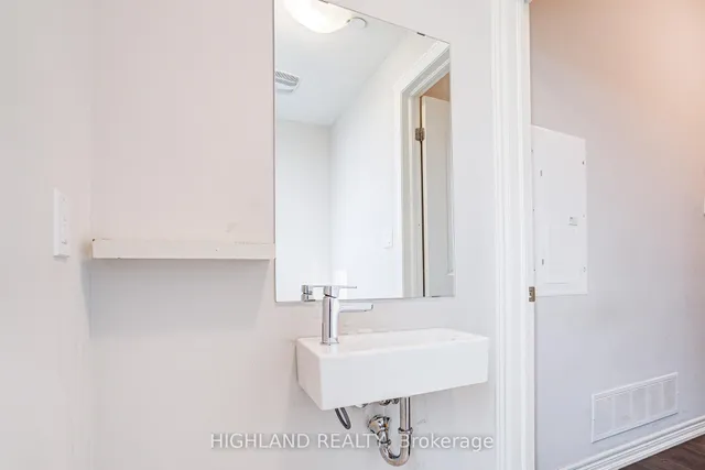 Additional property image - 2199 Lillykin St Unit 28