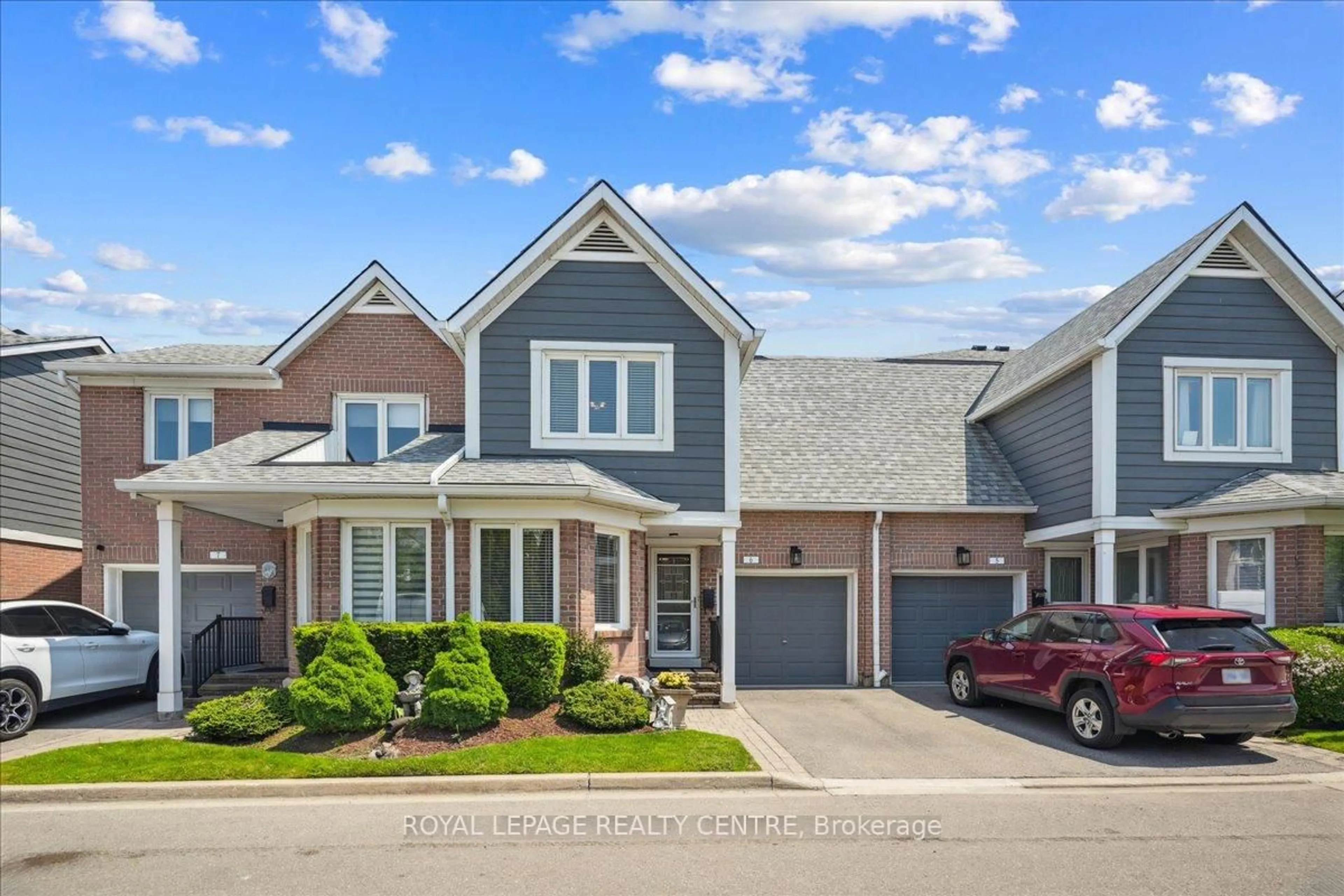 Home with brick exterior material, street for 2205 South Millway #6, Mississauga Ontario L5L 3T2