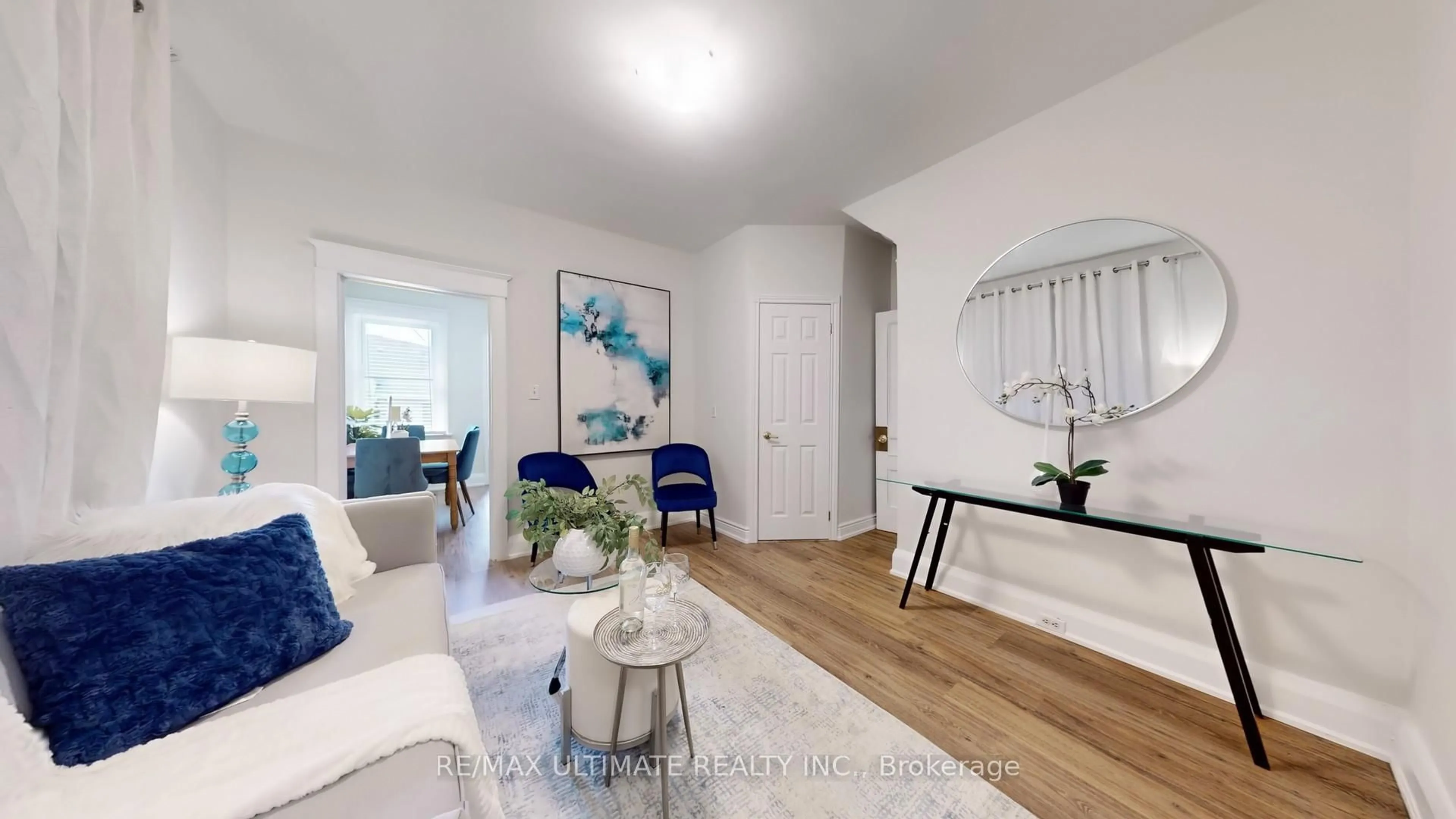 Living room with furniture, unknown for 119 Ascot Ave, Toronto Ontario M6E 1G3