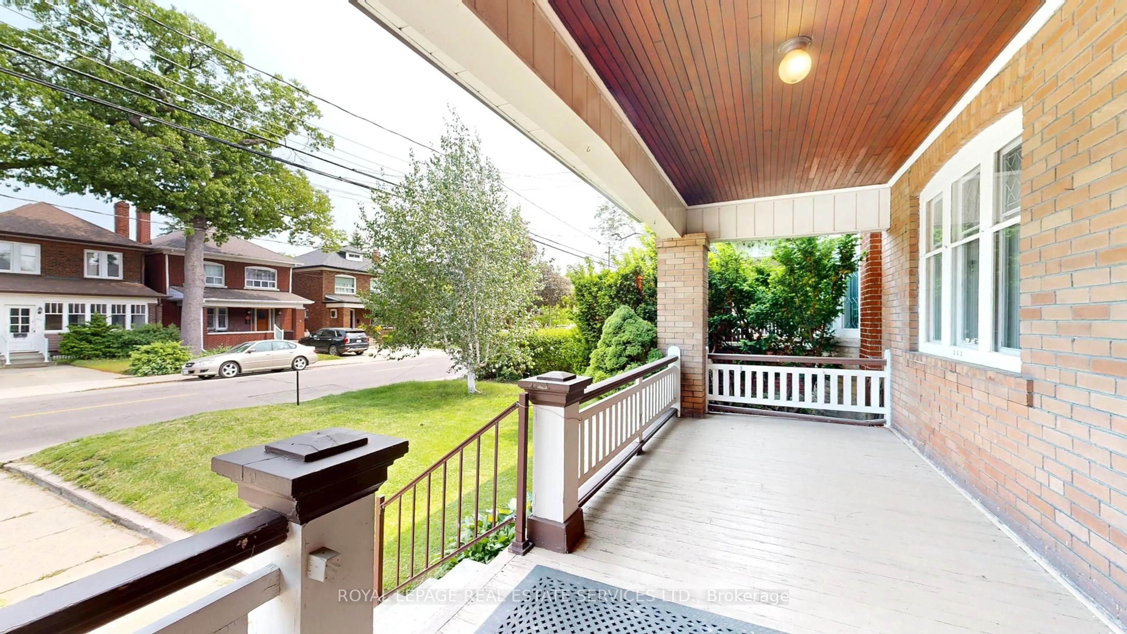 Patio, street for 302 Windermere Ave, Toronto Ontario M6S 3K7