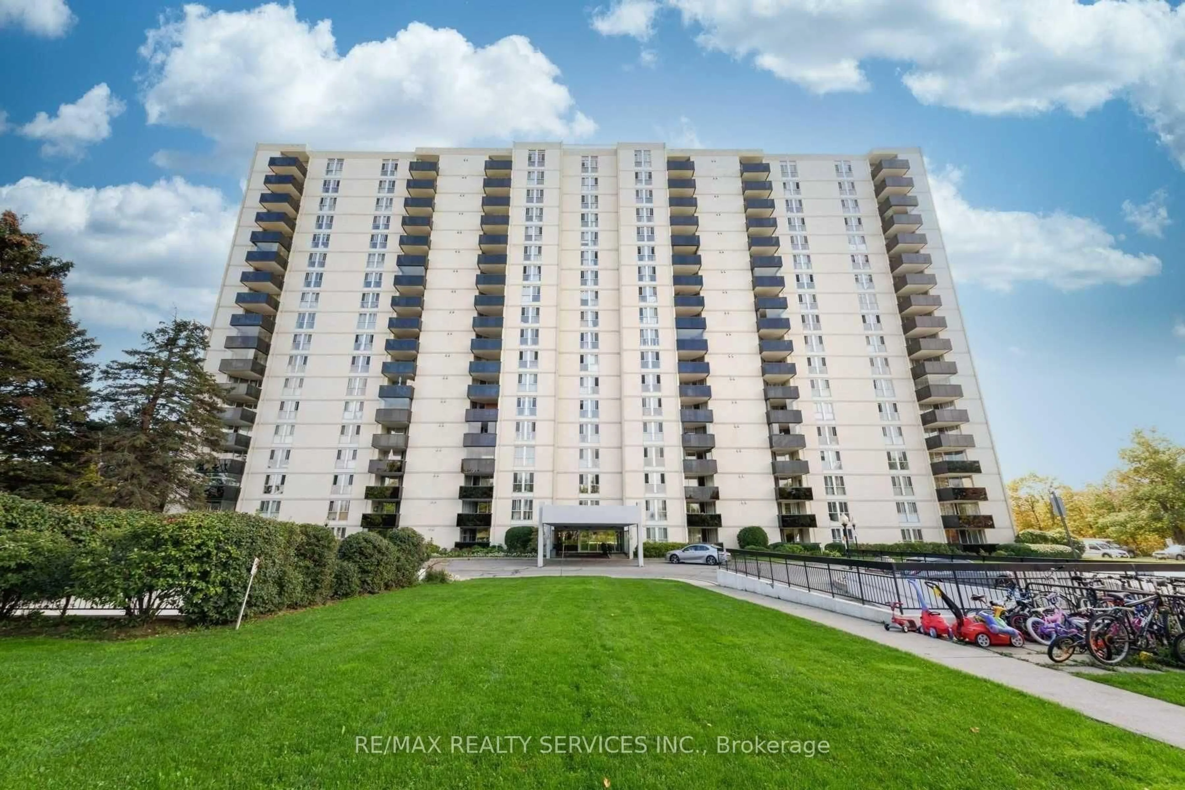 A pic from outside/outdoor area/front of a property/back of a property/a pic from drone, building for 420 Mill Rd #304, Toronto Ontario M9C 1Z1