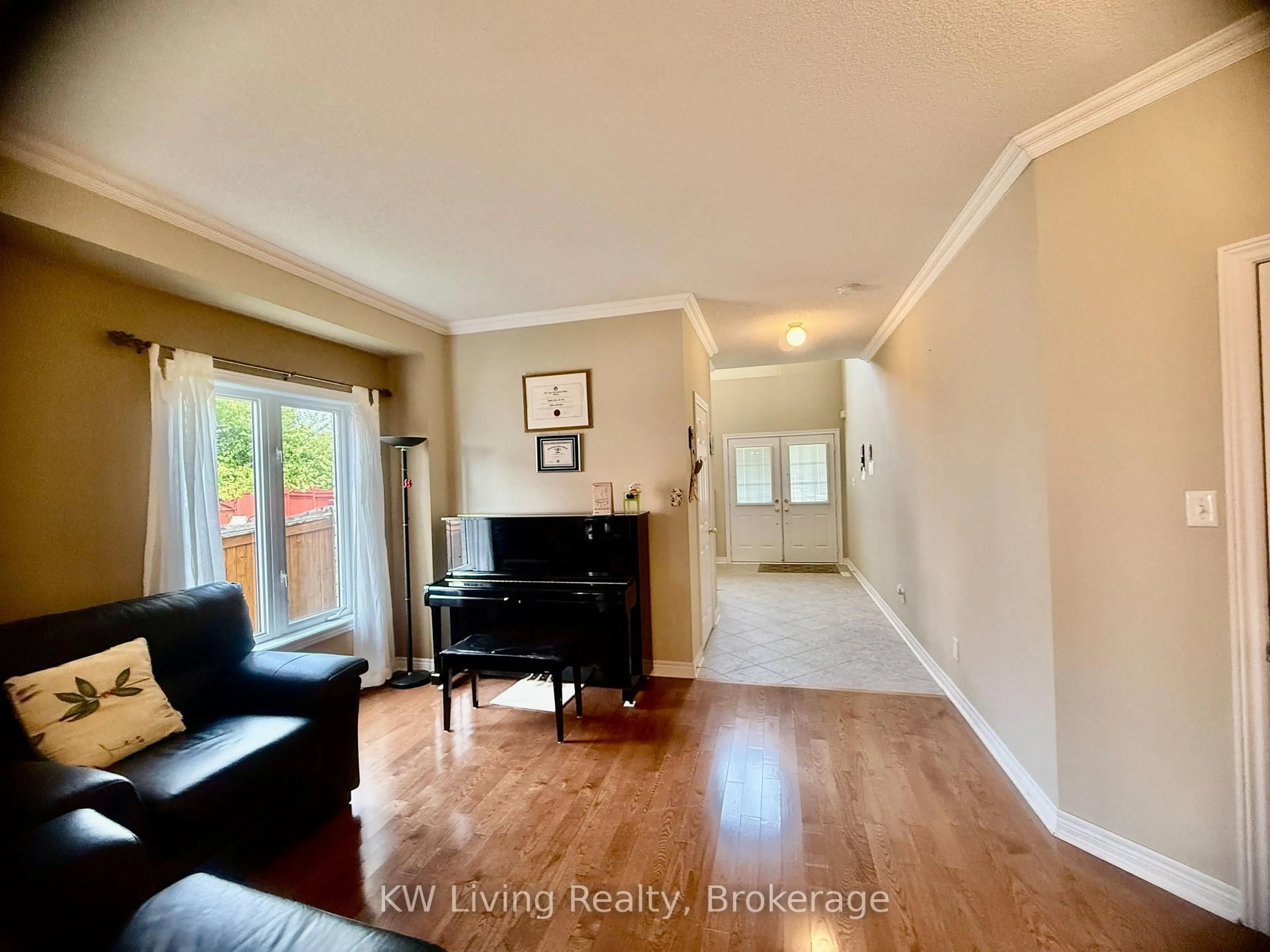 A pic of a room for 64 Oblate Cres, Brampton Ontario L6Y 0L4