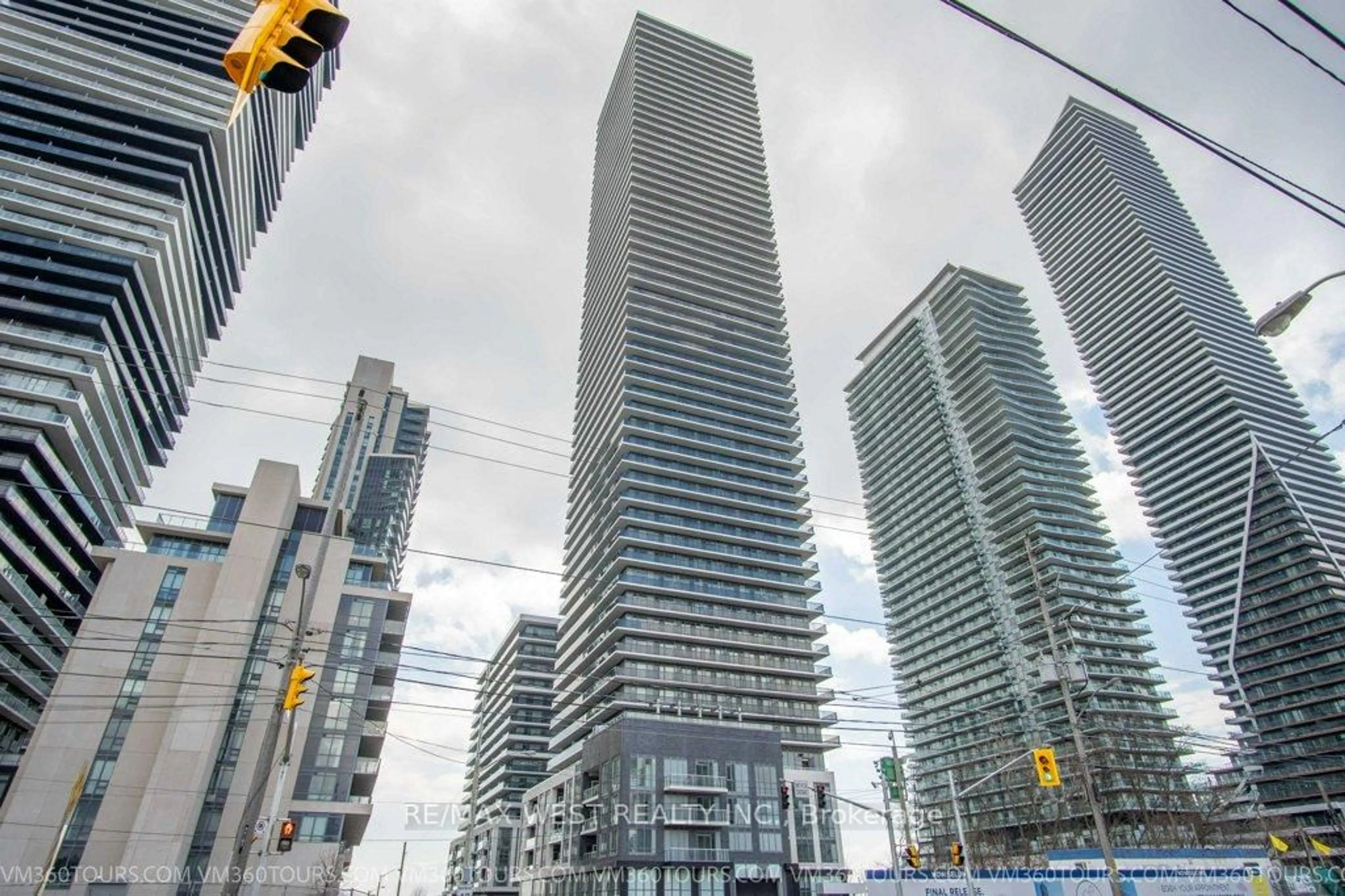 Blurry image for 70 Annie Craig Dr #3602, Toronto Ontario M8V 0G2