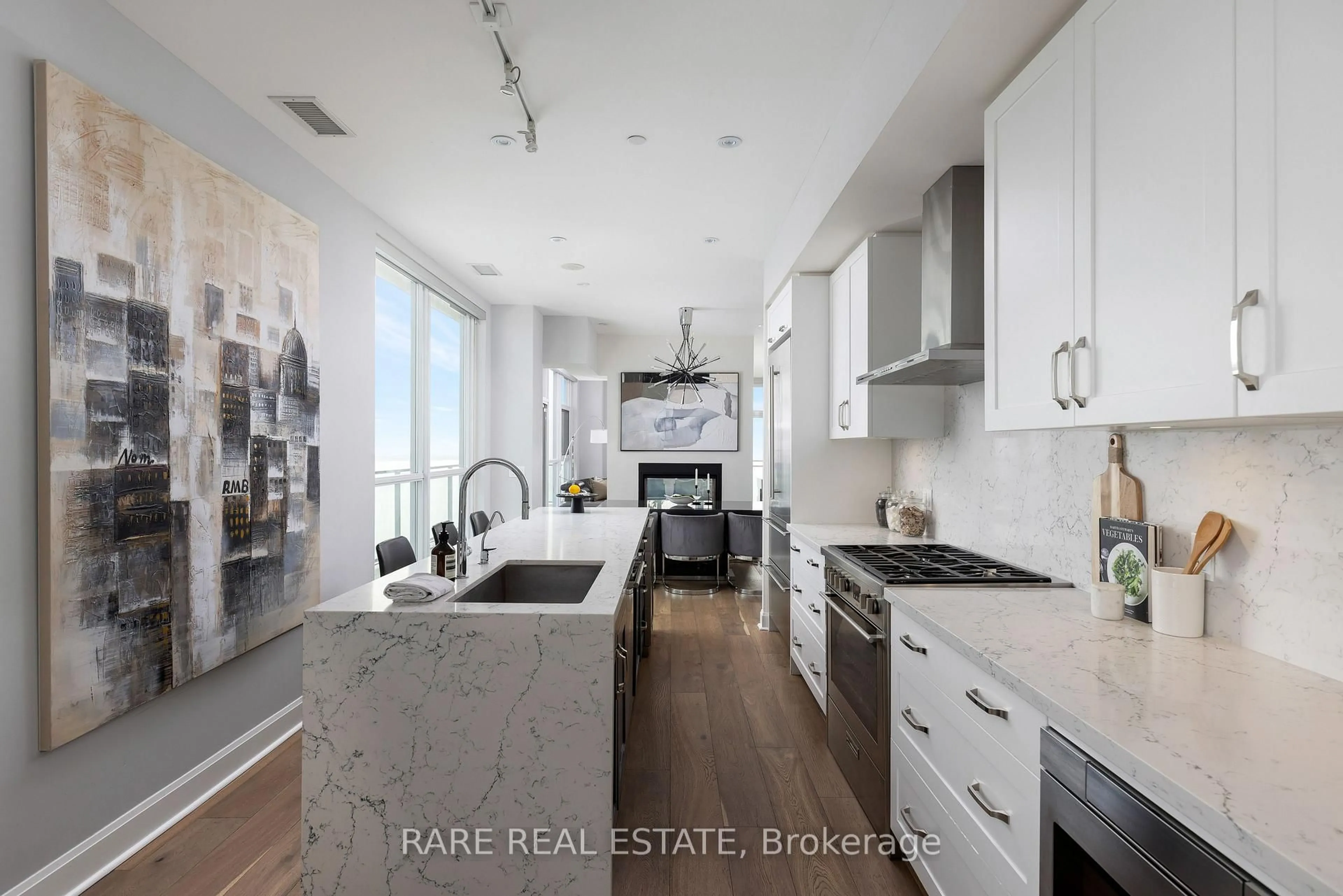 Open concept kitchen, unknown for 33 Shore Breeze Dr #UPH4103, Toronto Ontario M8V 0G1