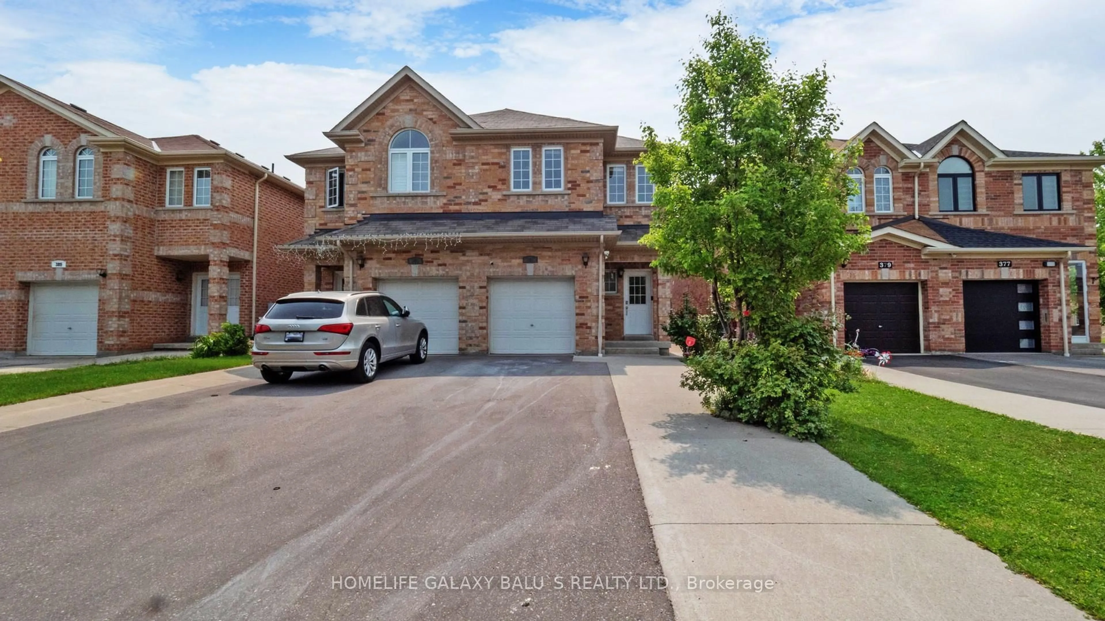Home with brick exterior material, street for 383 Comiskey Cres, Mississauga Ontario L5W 0C6