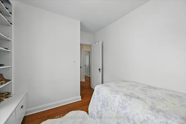 Additional property image - 462 Woodland Ave