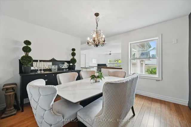 Additional property image - 462 Woodland Ave