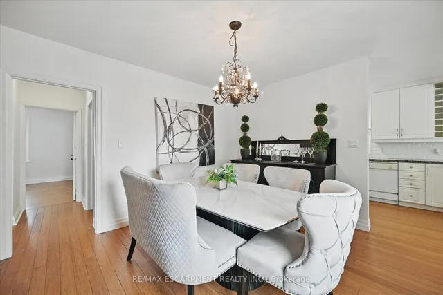 Additional property image - 462 Woodland Ave