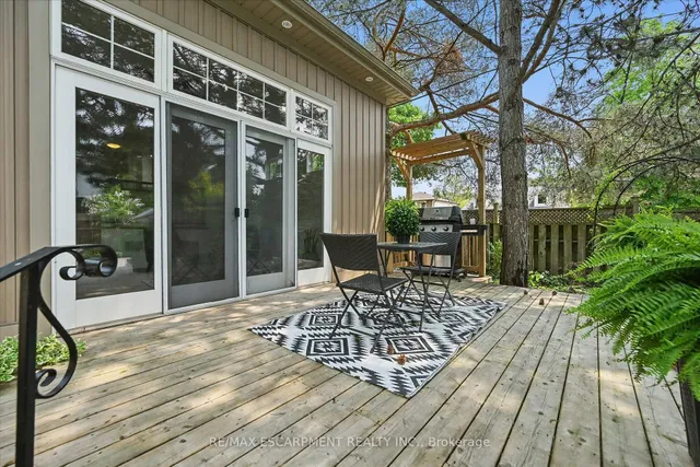 Additional property image - 462 Woodland Ave