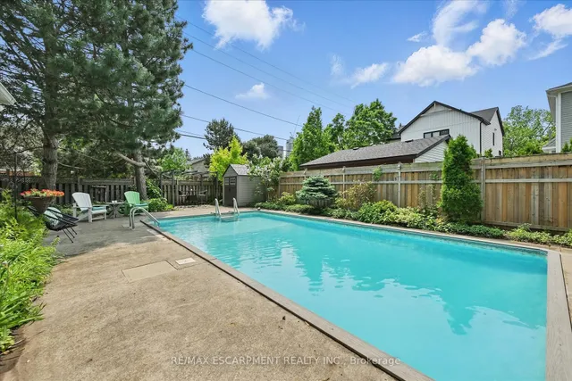 Additional property image - 462 Woodland Ave