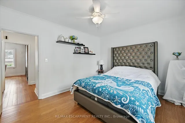 Additional property image - 462 Woodland Ave
