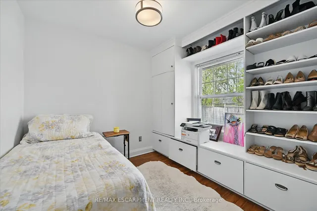 Additional property image - 462 Woodland Ave