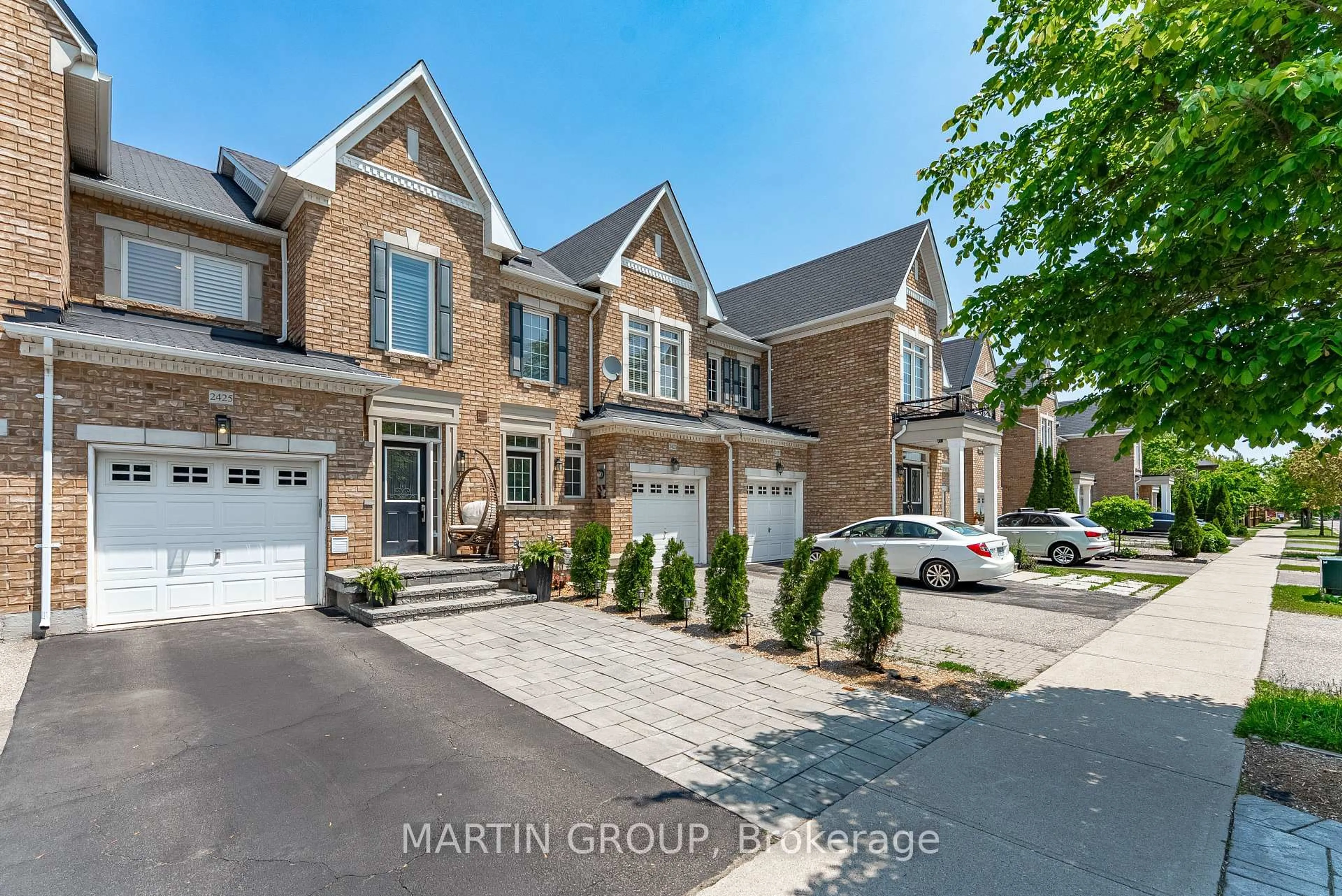 Home with brick exterior material, street for 2425 Grand Oak Tr, Oakville Ontario L6M 0J4