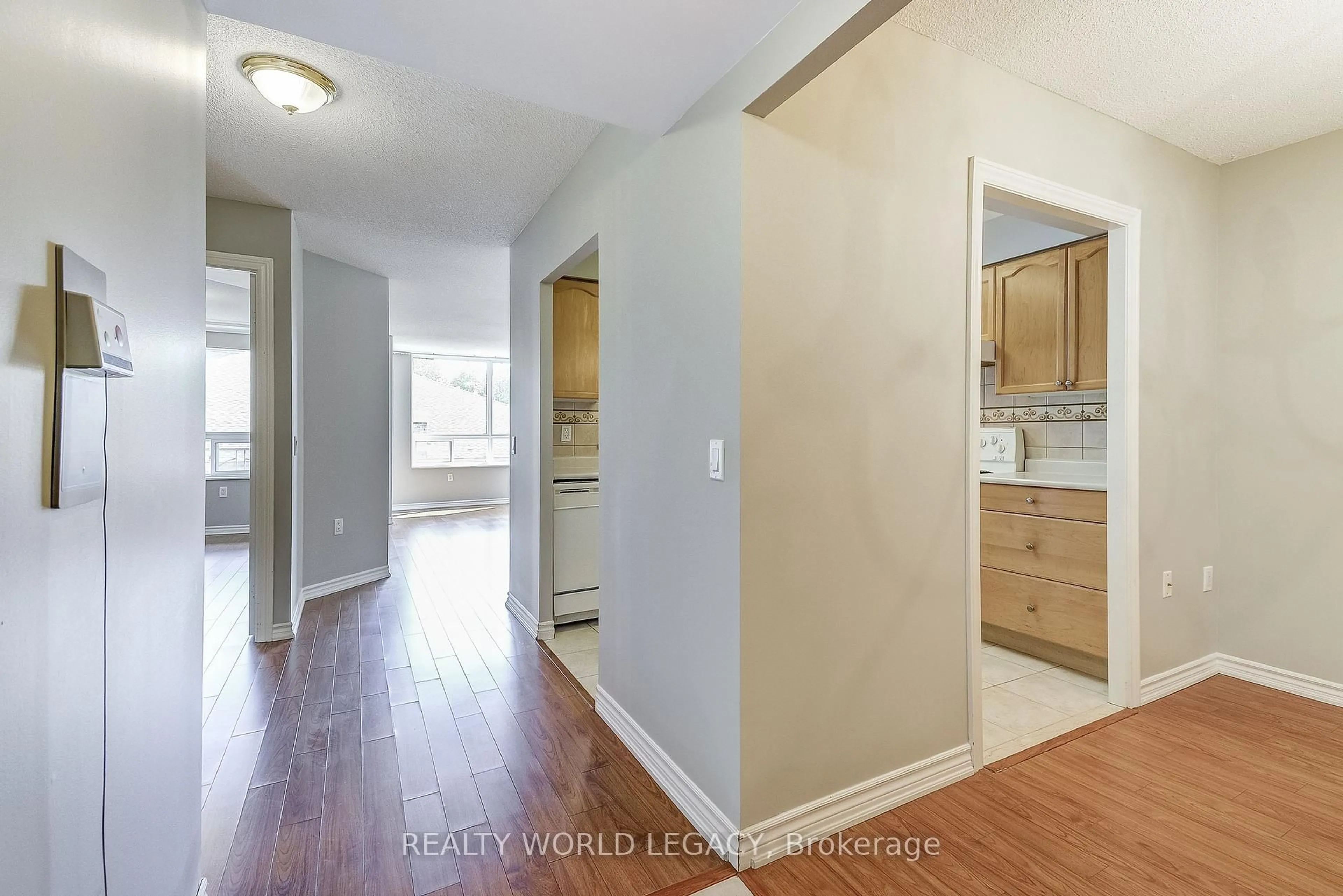 Unknown for 100 Burloak Dr #1218, Burlington Ontario L7L 6P6