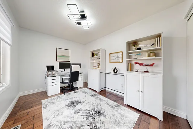 Additional property image - 949 Zelinsky Cres