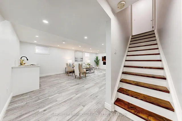 Additional property image - 949 Zelinsky Cres