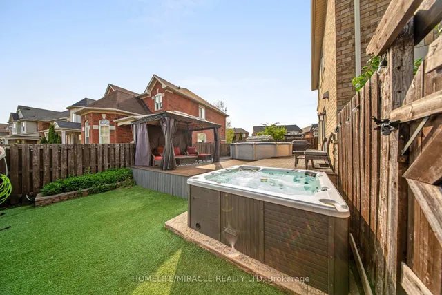 Additional property image - 949 Zelinsky Cres