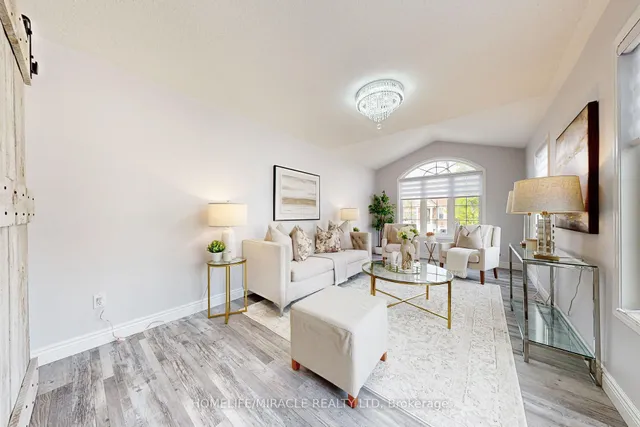 Additional property image - 949 Zelinsky Cres