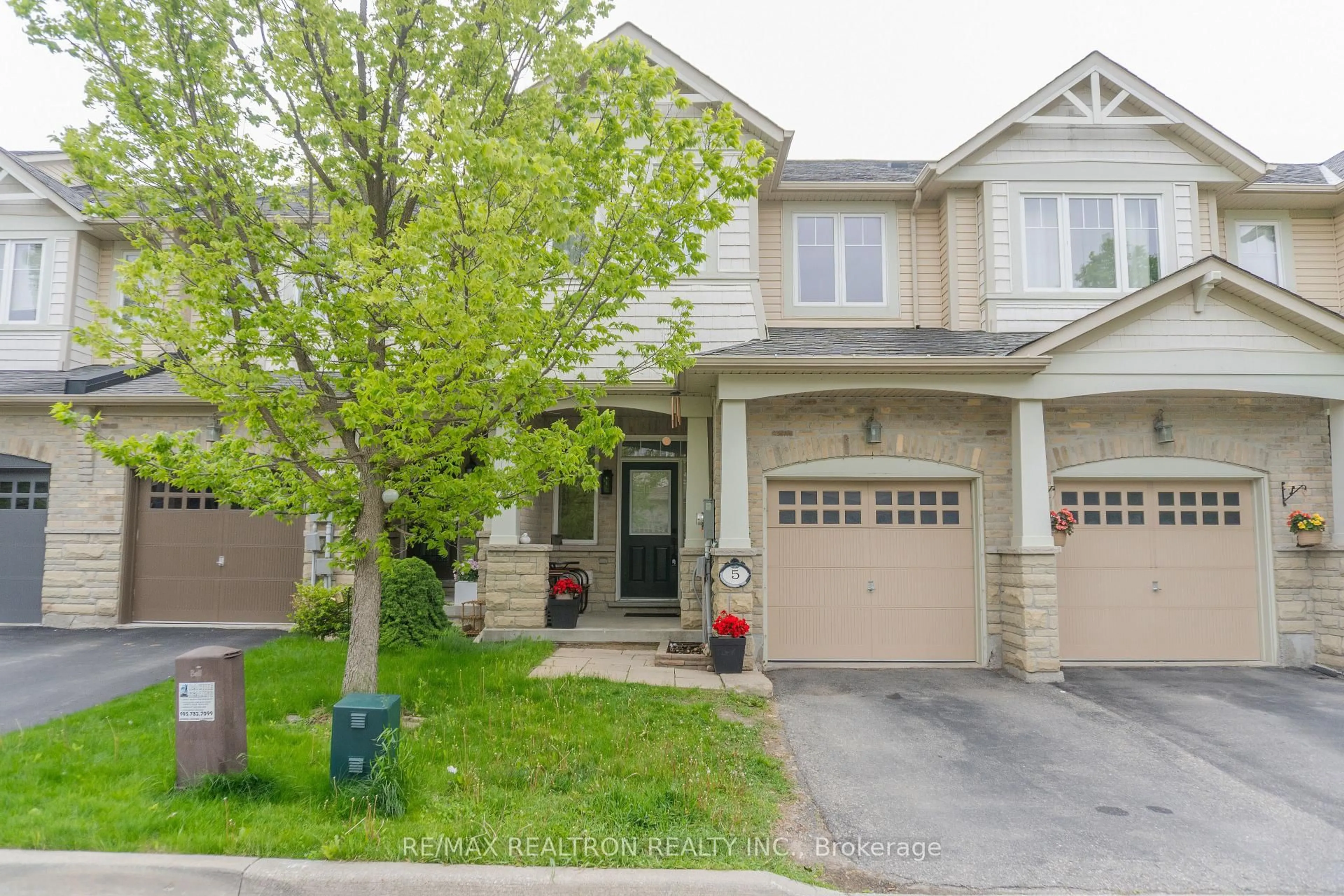 Unknown for 5 Aspenview Ave, Caledon Ontario L7C 3P9