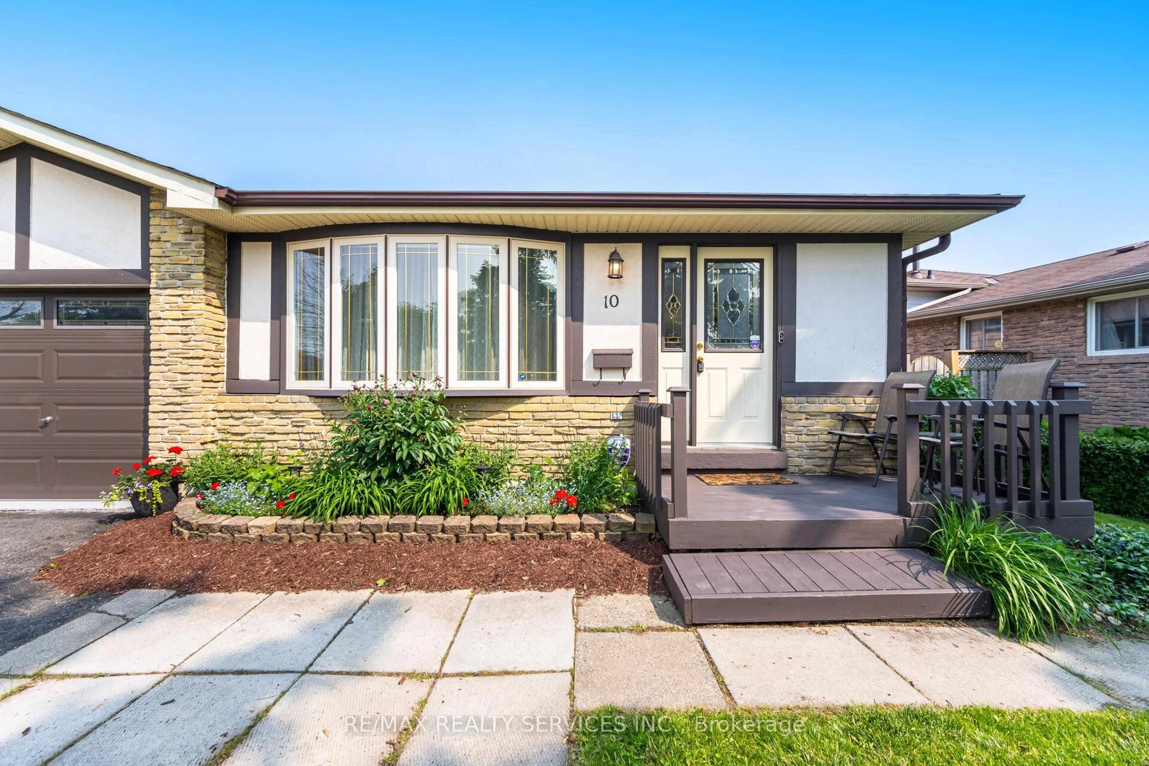 Unknown for 10 Gatewood Dr, Brampton Ontario L6S 1Y9