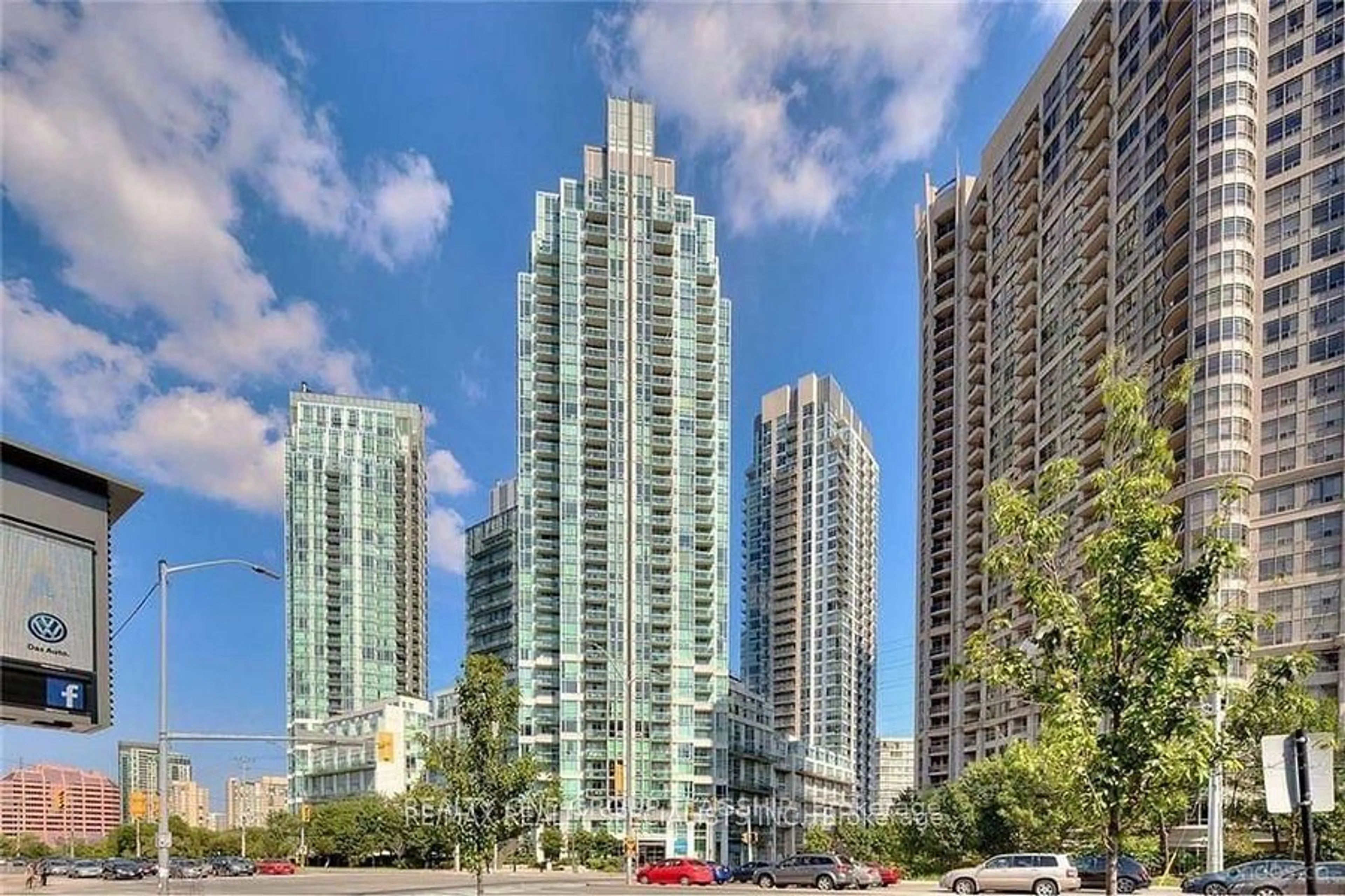 Unknown for 3939 Duke Of York Blvd #3305, Mississauga Ontario L5B 4N2