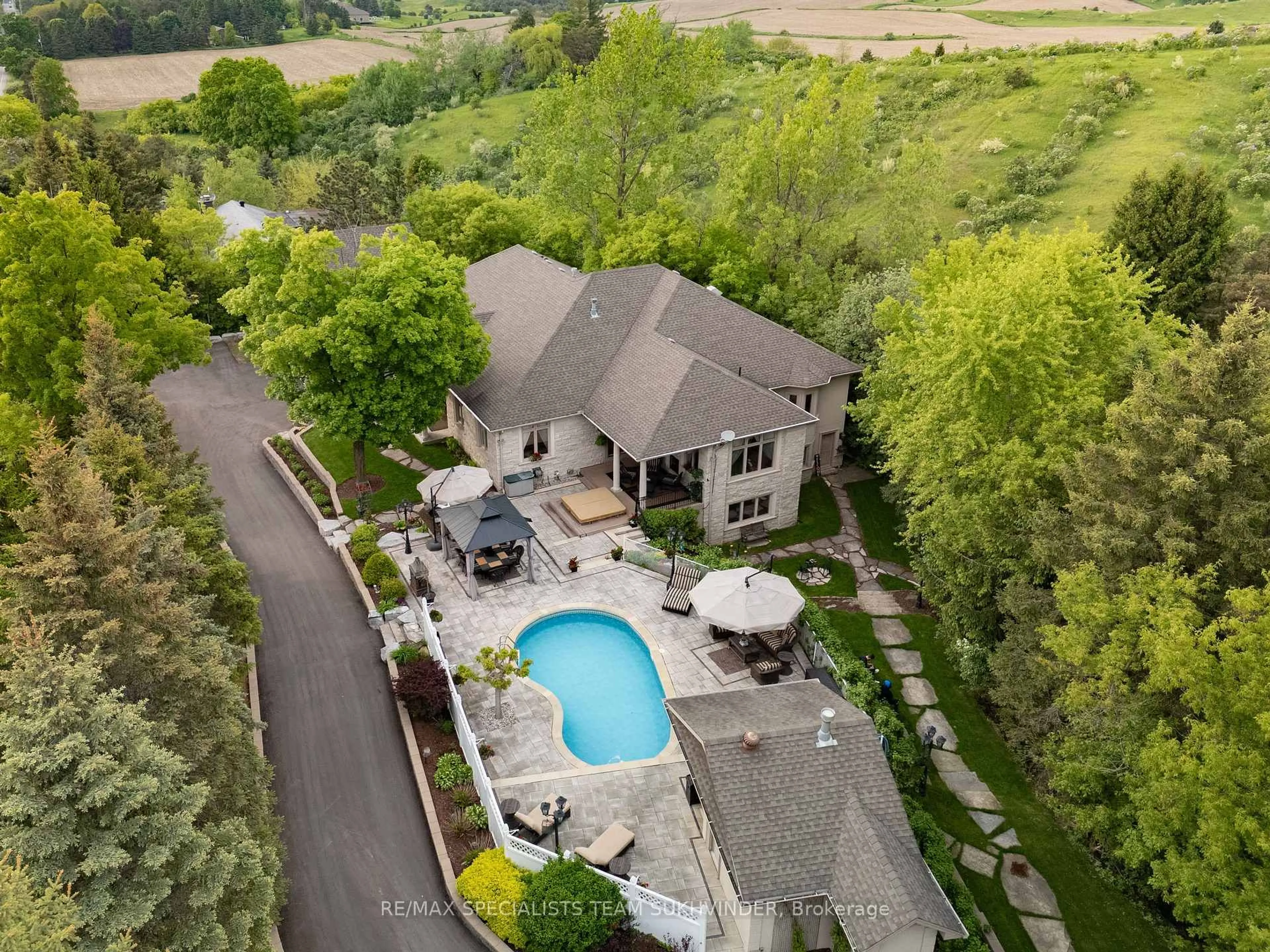 A pic from outside/outdoor area/front of a property/back of a property/a pic from drone, water/lake/river/ocean view for 16609 Mount Wolfe Rd, Caledon Ontario L7E 3P6