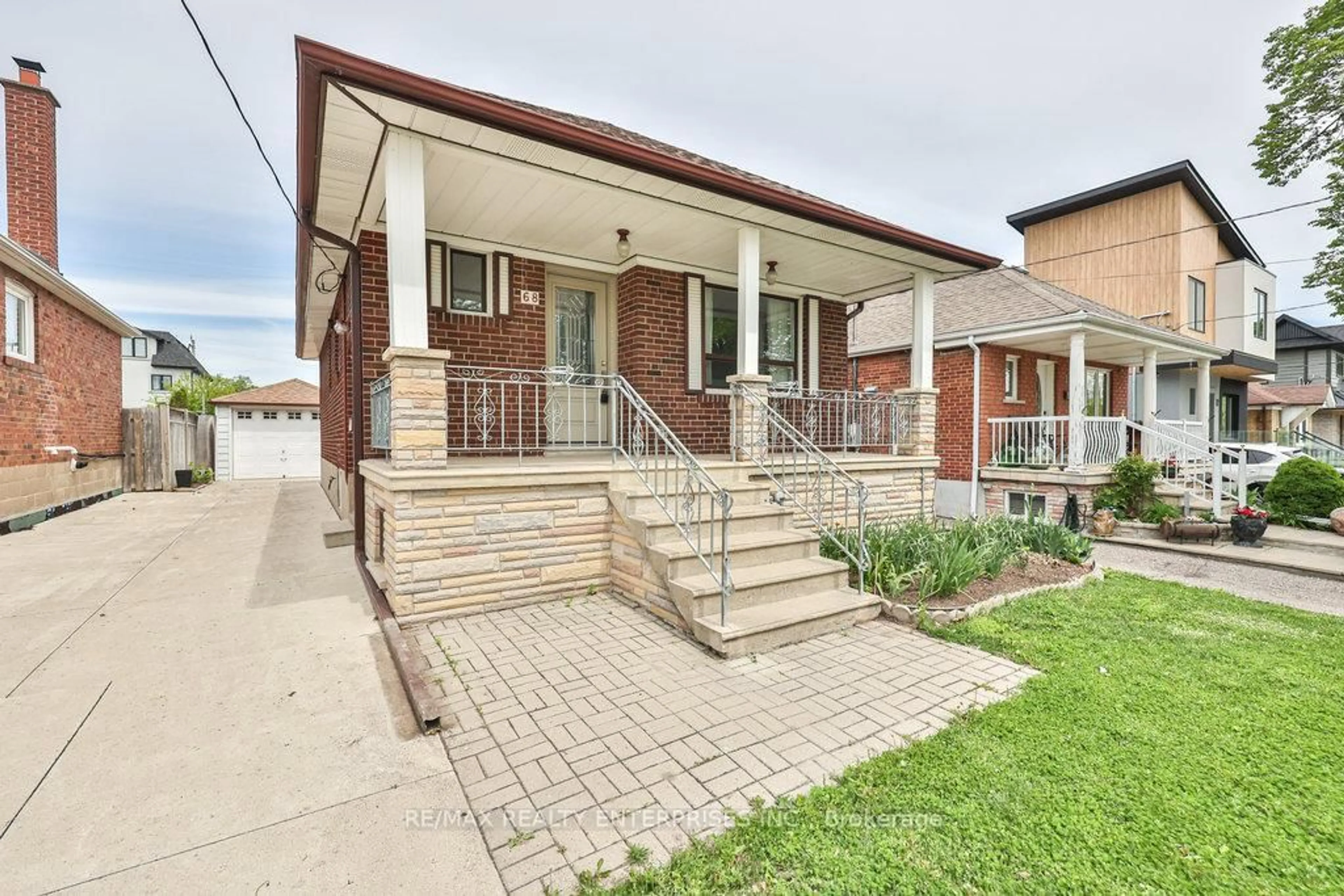 Home with brick exterior material, street for 68 Algoma St, Toronto Ontario M8Y 1C5