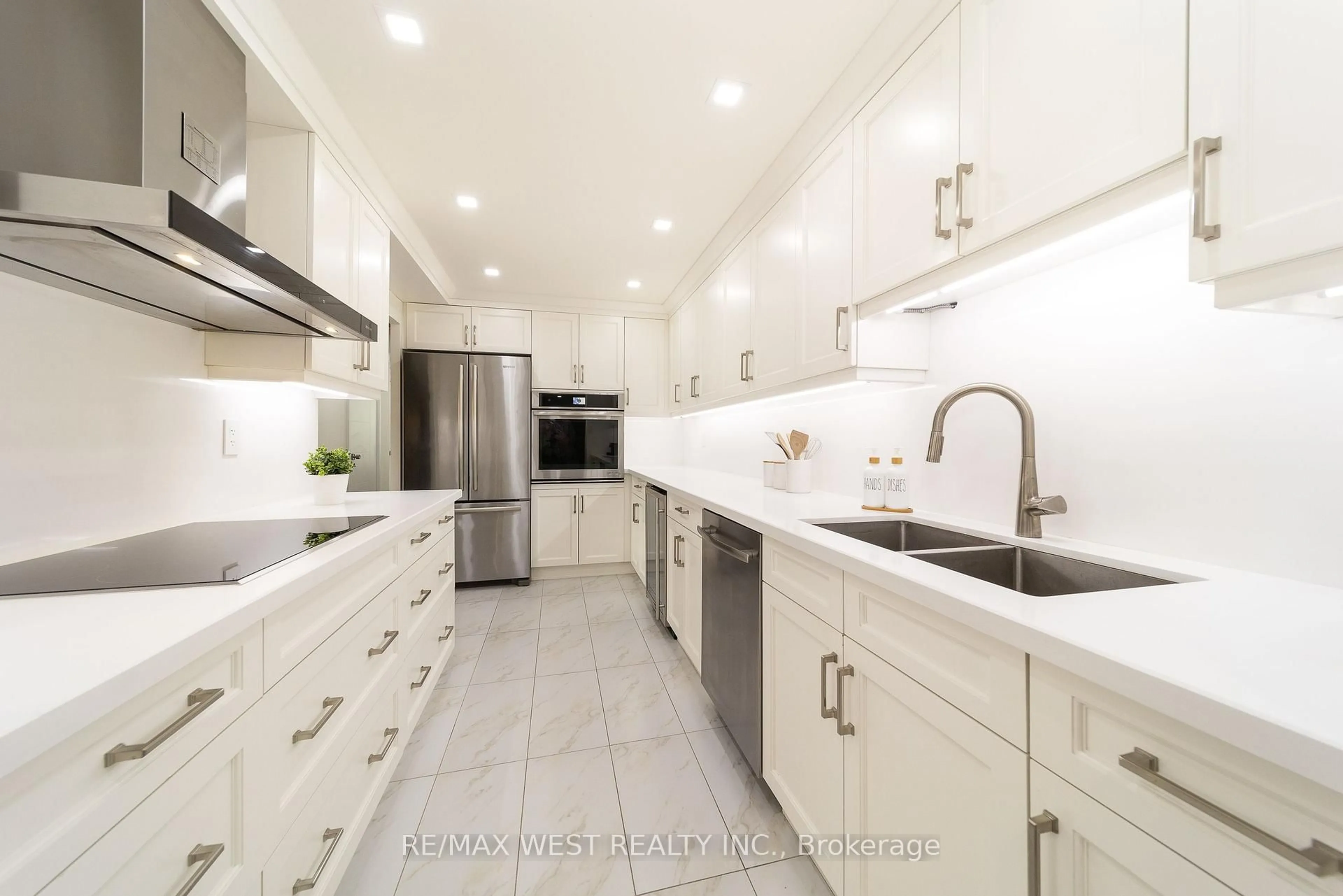 Contemporary kitchen, ceramic/tile floor for 61 Richview Rd #202, Toronto Ontario M9A 4M8