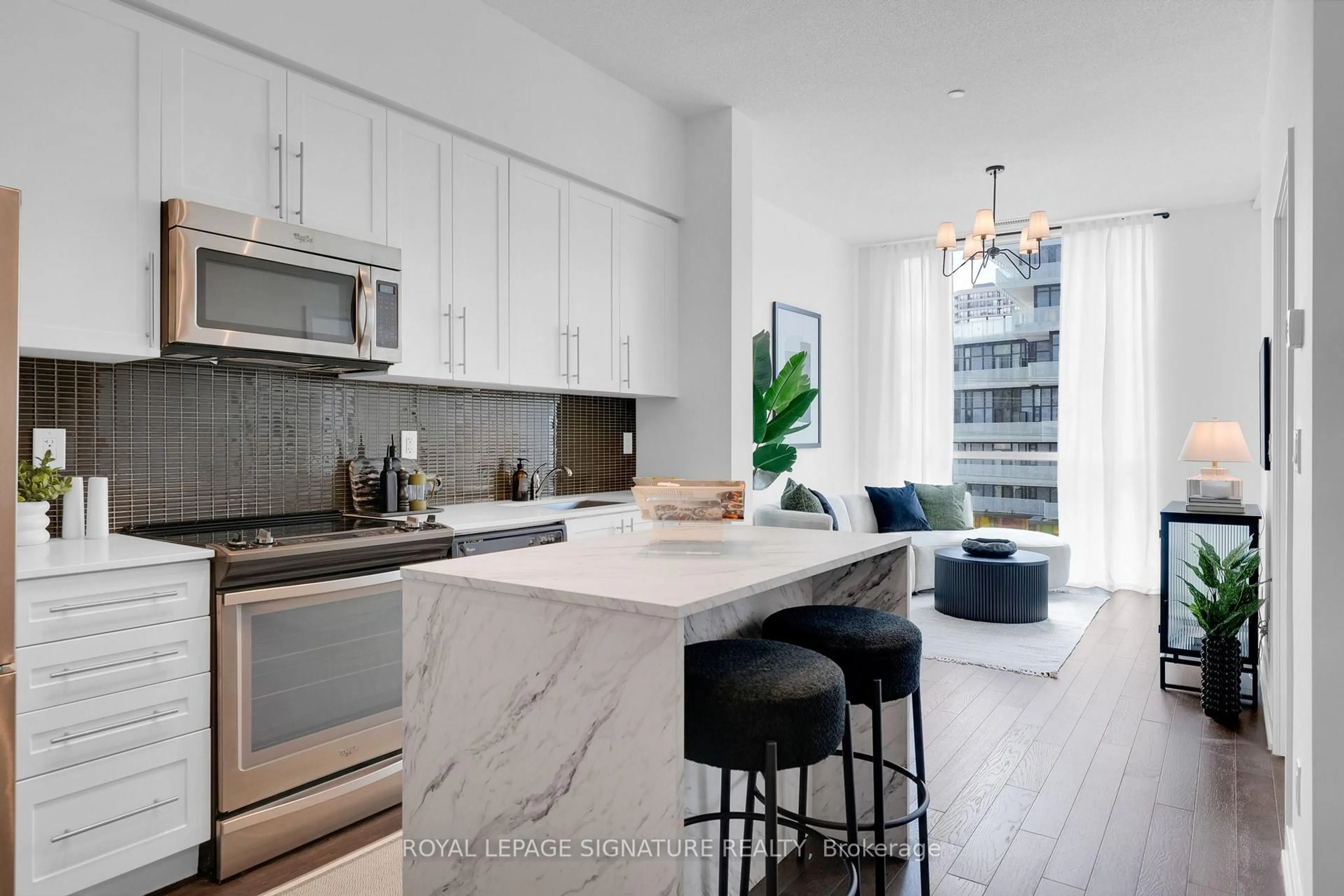 Open concept kitchen, unknown for 4011 Brickstone Mews #312, Mississauga Ontario L5B 0G3