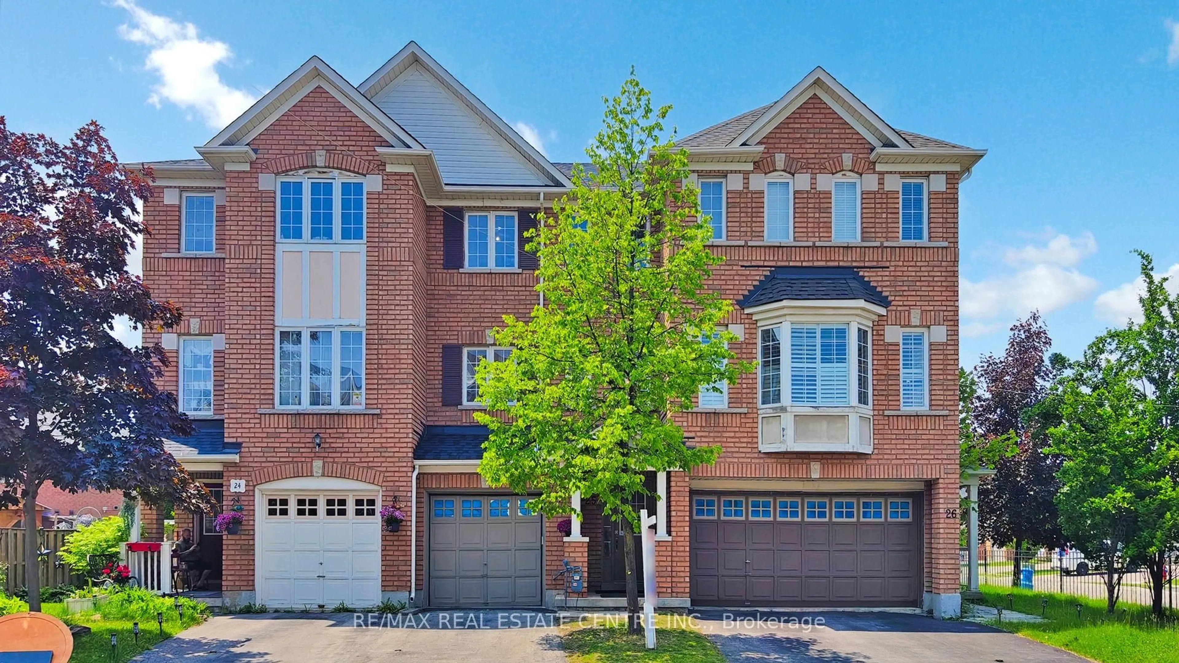 Home with brick exterior material, street for 250 Richvale Dr #25, Brampton Ontario L6Z 4W2