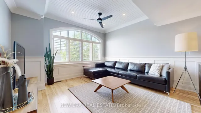 Additional property image - 891 Pickersgill Cres