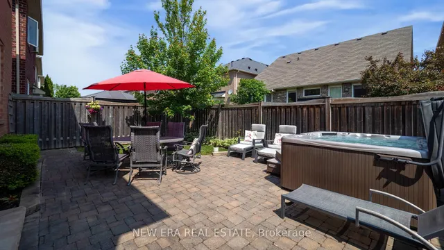 Additional property image - 891 Pickersgill Cres